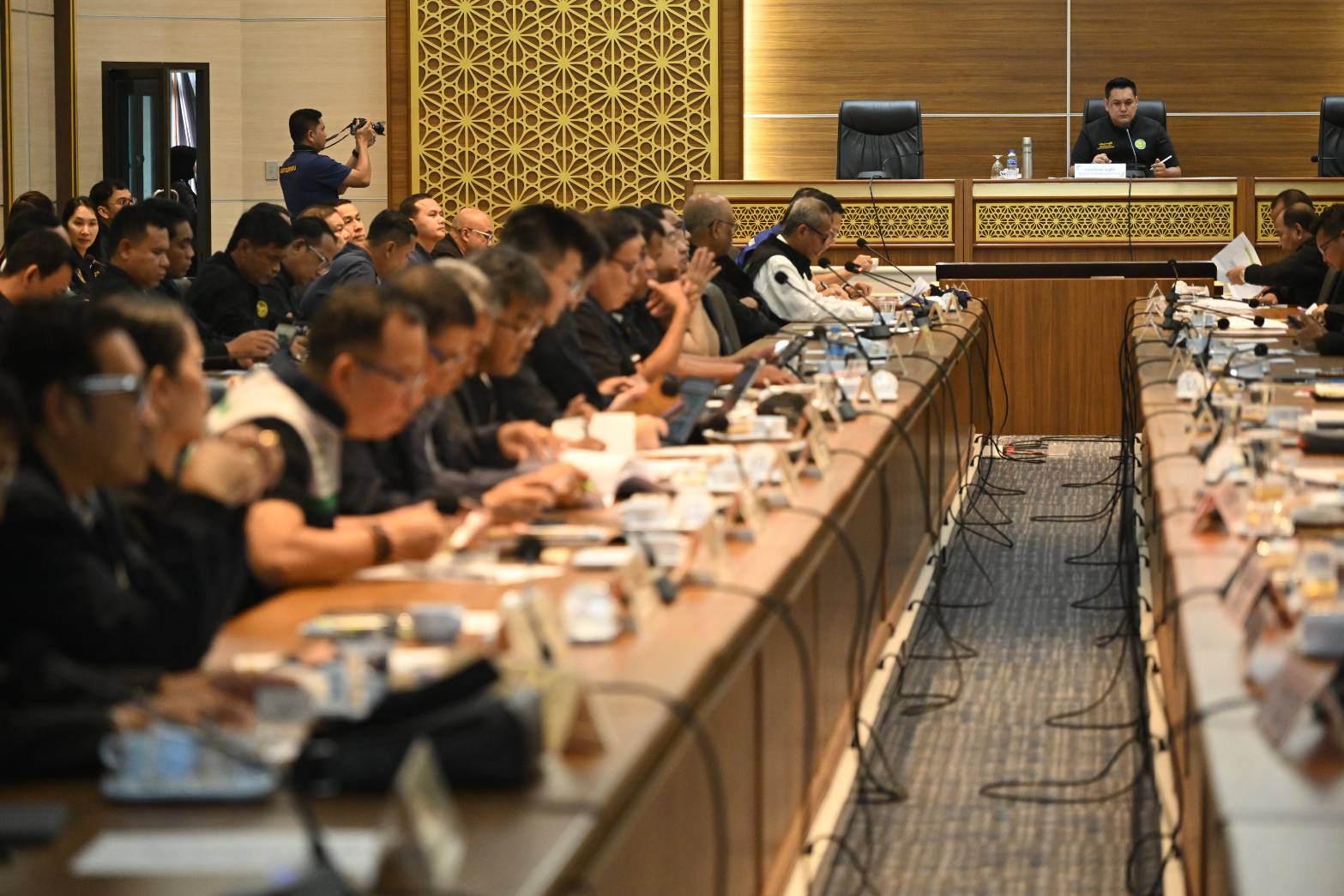 รมช.อามินทร์ เรียกประชุมหน่วยงานในจังหวัดนราธิวาส ติดตามสถานการณ์ และการให้ความช่วยเหลือผู้ประสบอุทกภัยอย่างใกล้ชิด 7 42782