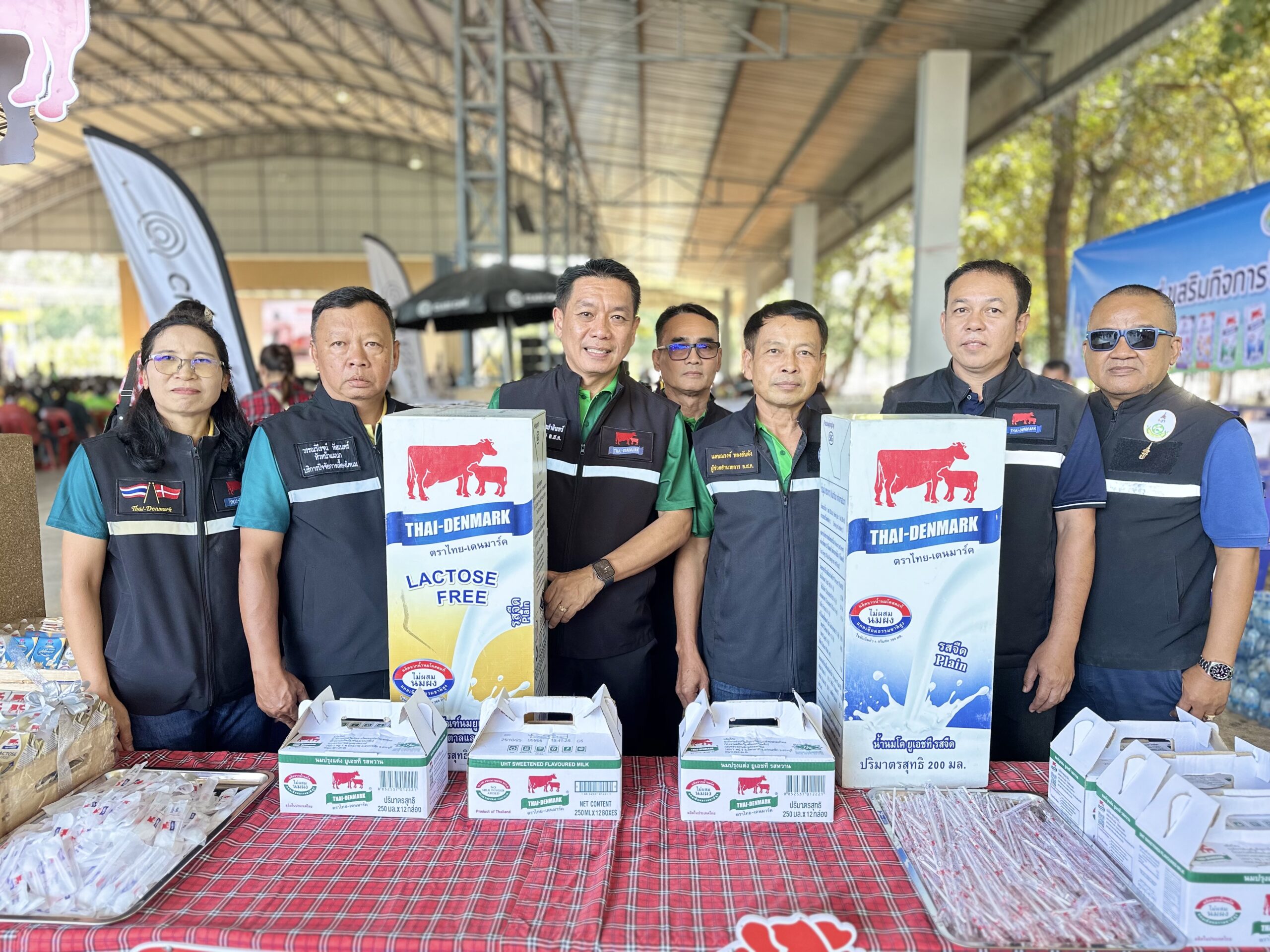 กระทรวงเกษตรและสหกรณ์ ยืนยัน นมโคไทยมีคุณภาพ มีการตรวจสอบเป็นไปตามมาตรฐานในทุกกระบวนการ 6 5536F308 74B1 4C49 8CDF 98288C58F811 scaled