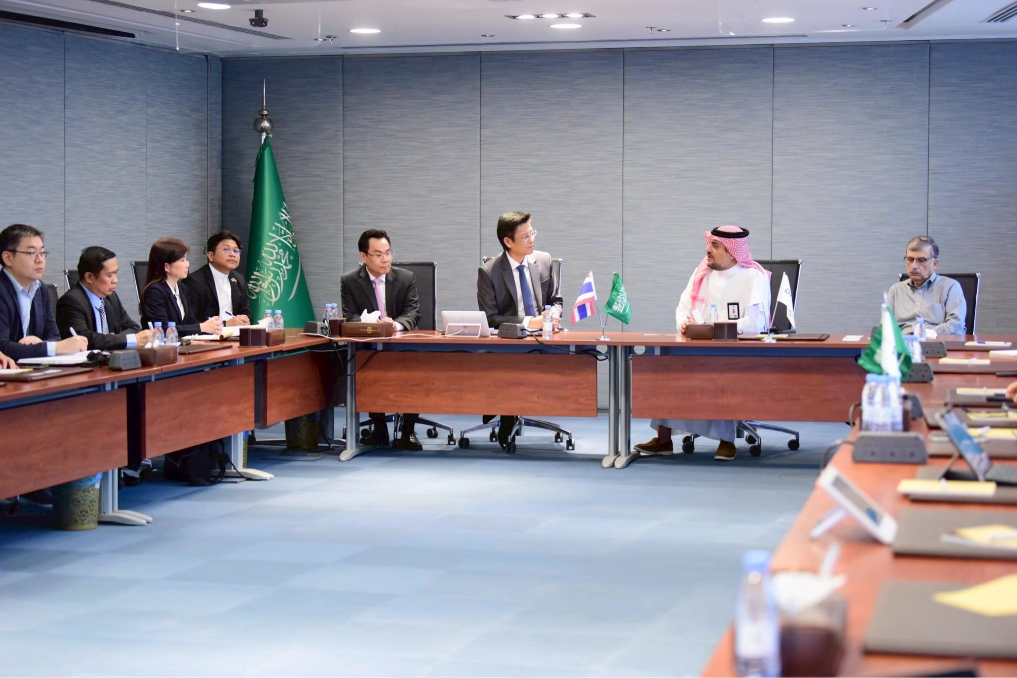 พาณิชย์ปลื้ม มันอัดเม็ดไทยออเดอร์แรกในประวัติศาสตร์ถึงท่าเรือดัมมามแล้ว เจาะตลาดซาอุดีอาระเบียสำเร็จ มุ่งผลักดันส่งออกตะวันออกกลางเพิ่ม 5 574284453 1260419422782173 8440154031511131271 n