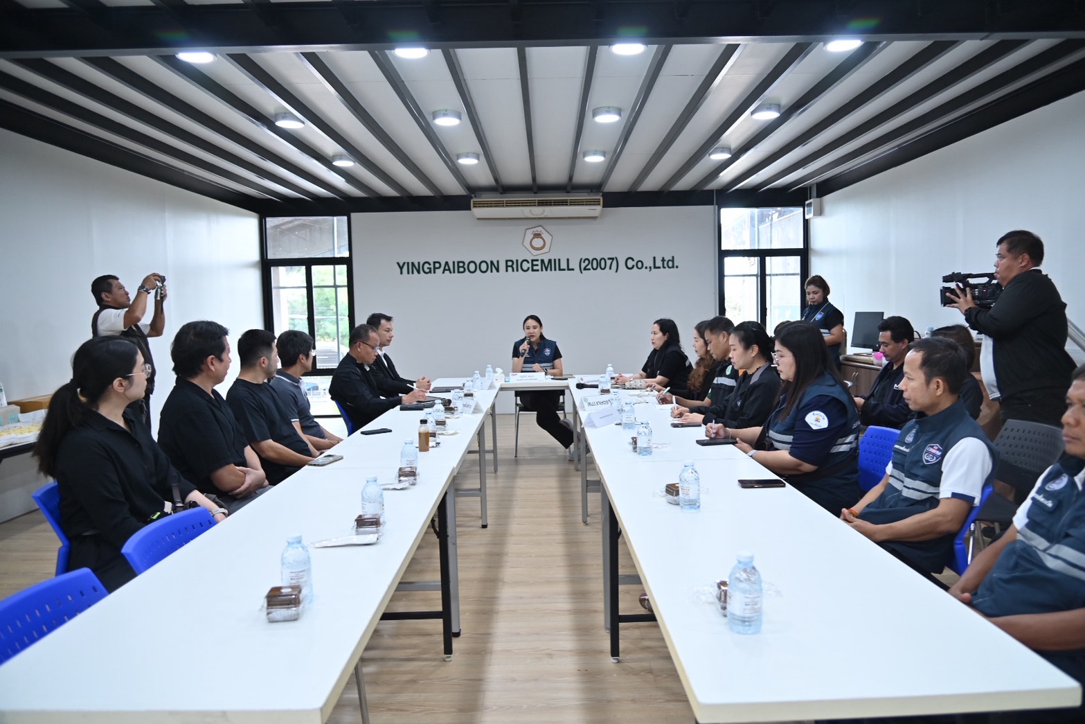 DIT ลุยภาคอีสาน เตรียมความพร้อมโรงสีรับผลผลิตข้าวนาปี 2568/69 หนุนโครงการชดเชยดอกเบี้ย เสริมสภาพคล่องรับซื้อข้าวชาวนา พยุงราคาข้าวต้นฤดูกาล 2 575097034 1418044399888096 5822989318468262052 n