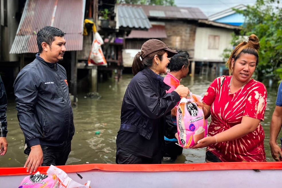หัวหน้าพรรคประชาชน 585897814 1439252014226132 2242478686666776734 n