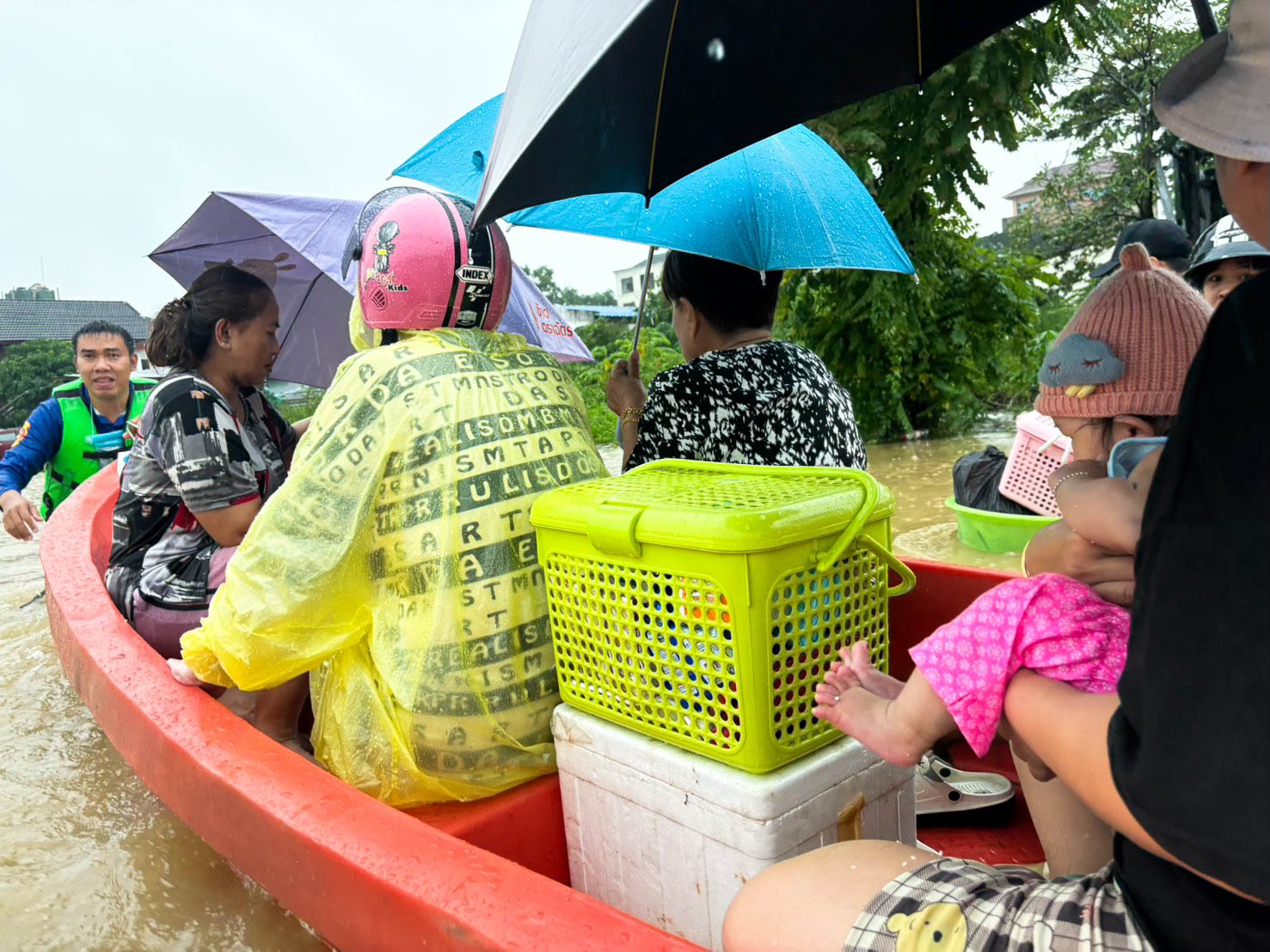 หัวหน้าพรรคประชาชน 586735999 1439251934226140 6539430794622218700 n