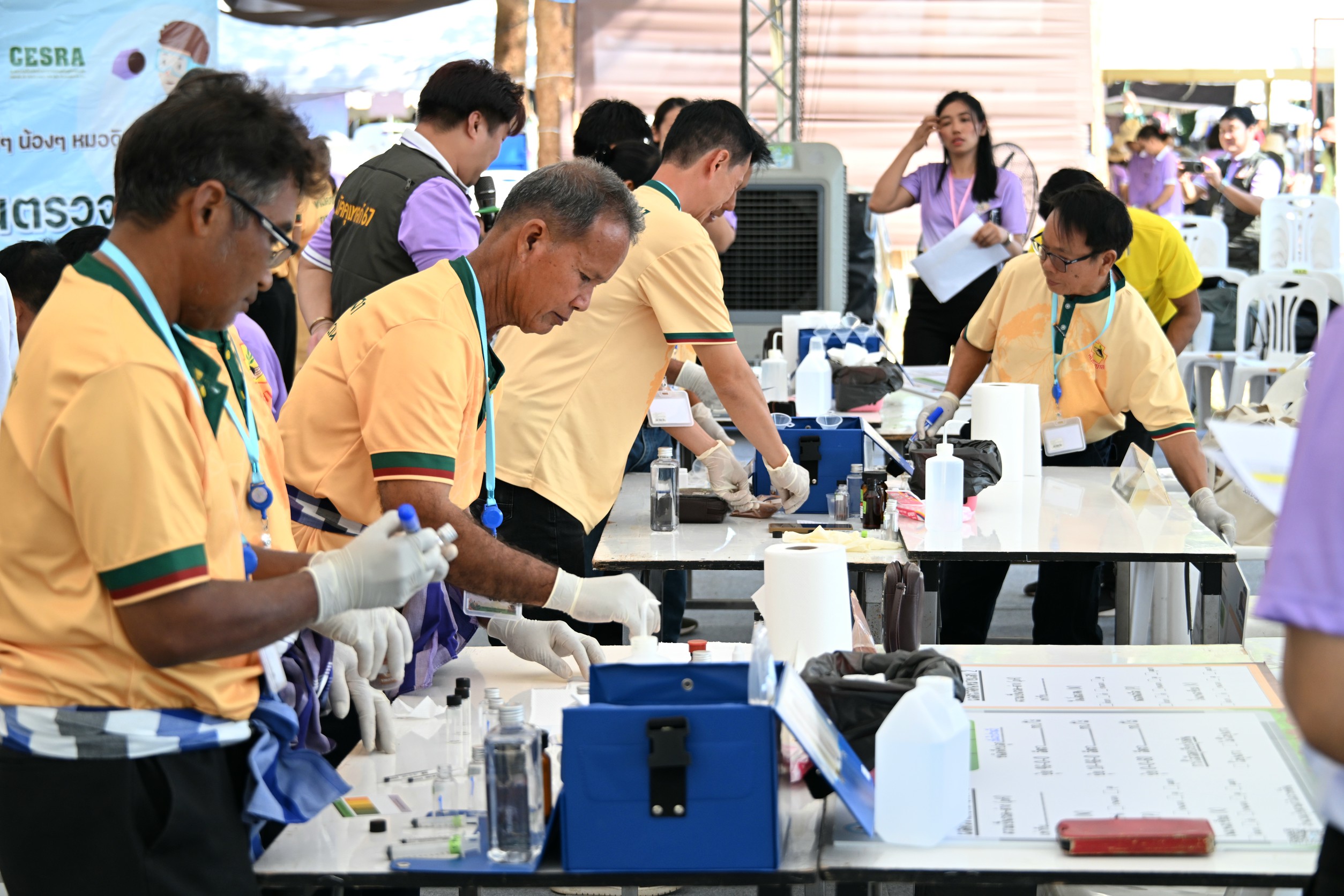 กรมพัฒนาที่ดิน จัดกิจกรรมวันดินโลก 2568 รวมพลัง “หมอดินอาสา” ขึ้นเวทีโชว์เทคนิคจัดการดิน - น้ำ เพื่ออนาคตเมืองที่ยั่งยืน 7 6 1