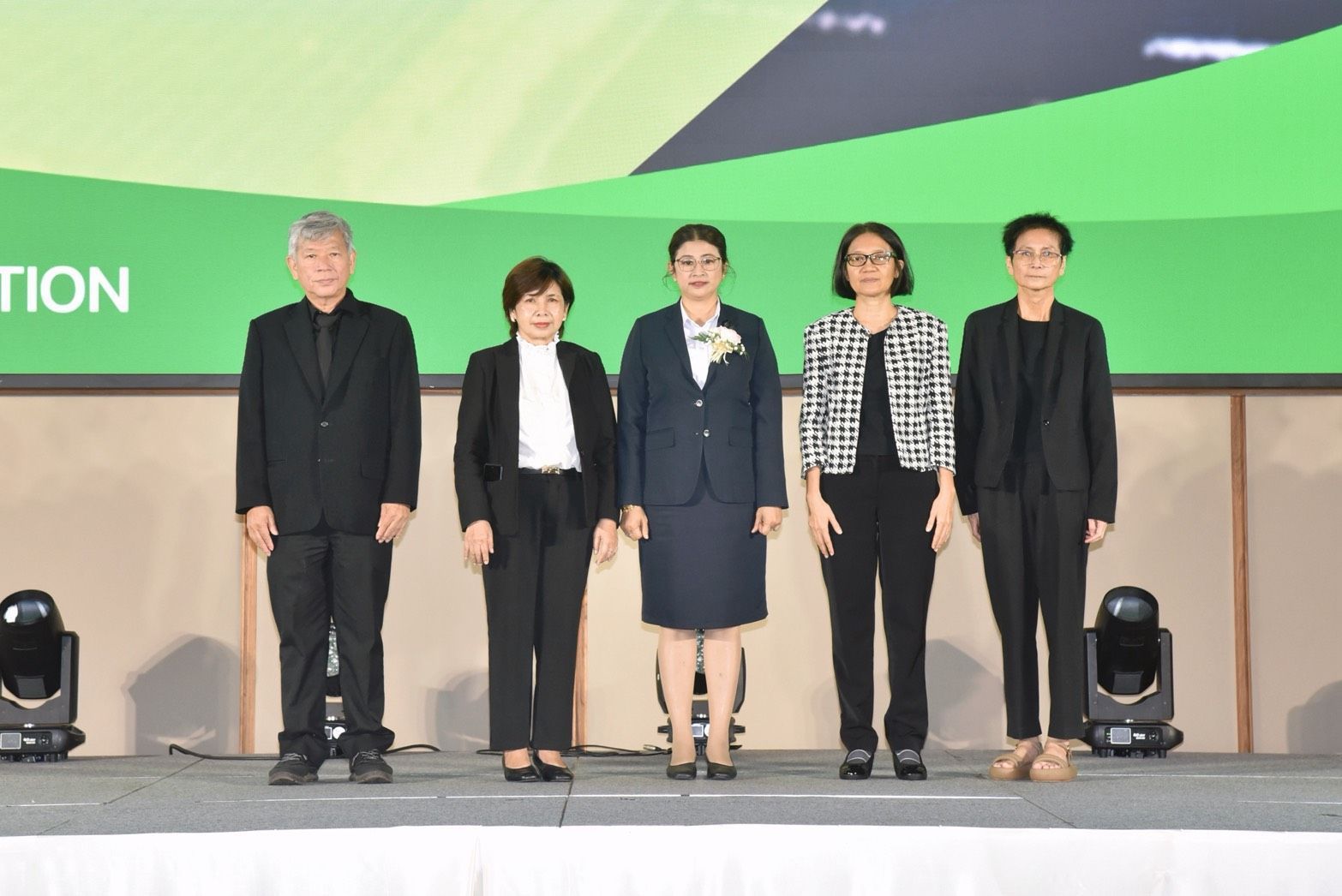 กรมประมงร่วมกับ FAO และเครือข่ายภาคอุตสาหกรรมการเพาะเลี้ยงกุ้งทะเลไทยรวมพลังขับเคลื่อน “ระบบนิเวศกุ้งทะเลคาร์บอนต่ำ”สู่เศรษฐกิจสีเขียวอย่างยั่งยืน 5 646889