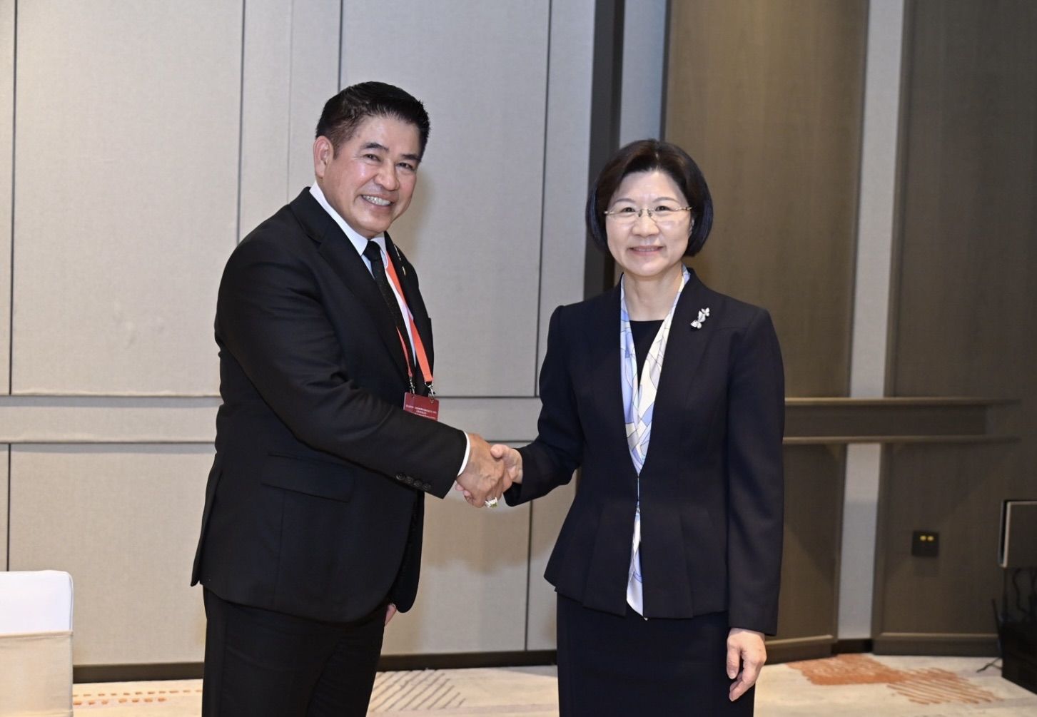 ก.เกษตรฯ เดินหน้าเจรจา ดัน “ม้าน้ำตากแห้ง” กลับเข้าสู่ตลาดจีนอีกครั้ง หลังกรมประมงเพิ่มศักยภาพการเพาะเลี้ยงเชิงพาณิชย์หนุนสร้างโอกาสทางเศรษฐกิจให้เกษตรกรไทย 7 659852