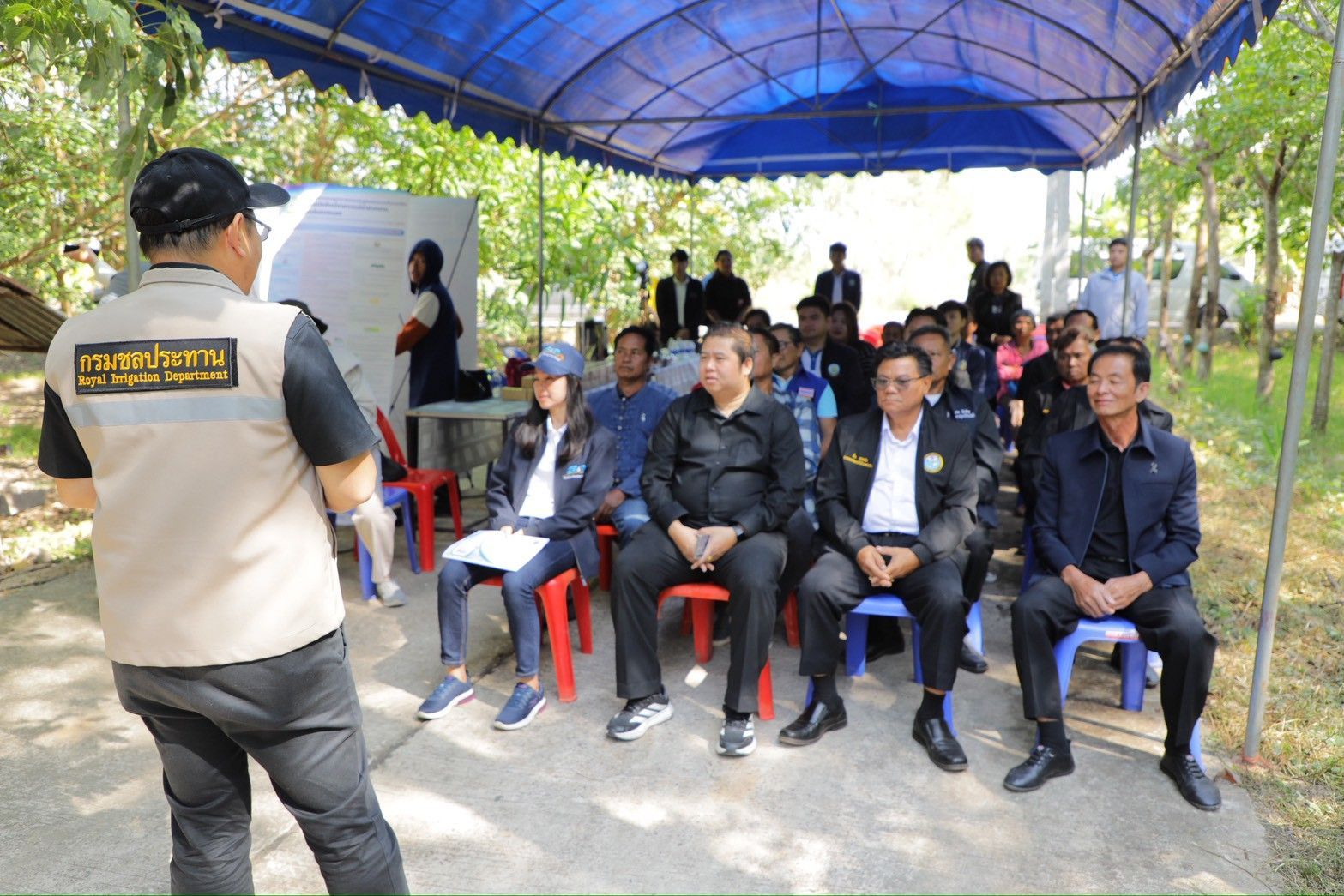 ชป. ลุยลุ่มน้ำสงคราม สร้างอาคารบังคับประตู ชุมชนพร้อมหนุนเต็มแรง 7 972102