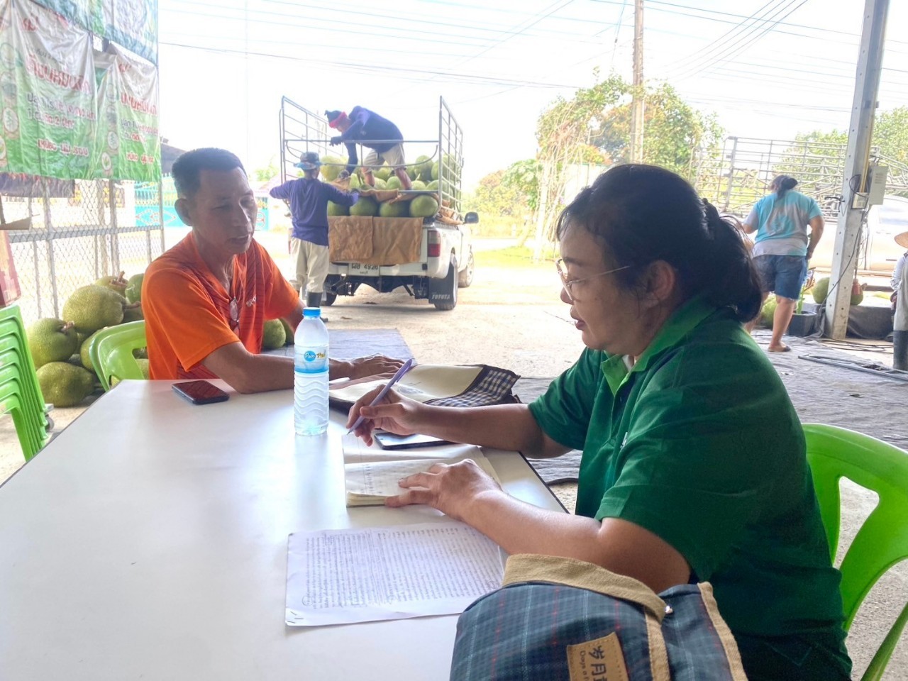 ต้นแบบแปลงใหญ่เข้มแข็ง “กลุ่มขนุนหนองเหียง” จ.ชลบุรี ผลิต-แปรรูป ขนุนคุณภาพ สร้างรายได้เกษตรกร 4 LINE ALBUM ขนุนหนองเหียง 250127 42 0