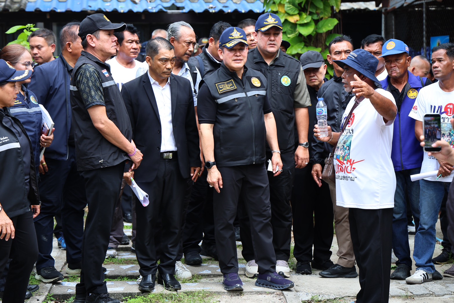 “รมว.ธรรมนัส” ลงพื้นที่เกาะหลีเป๊ะ ติดตามปัญหาและความเป็นอยู่ของชุมชนชาวเล พร้อมผลักดันแผนพัฒนาคุณภาพชีวิตอย่างเร่งด่วน 24 S 10035303