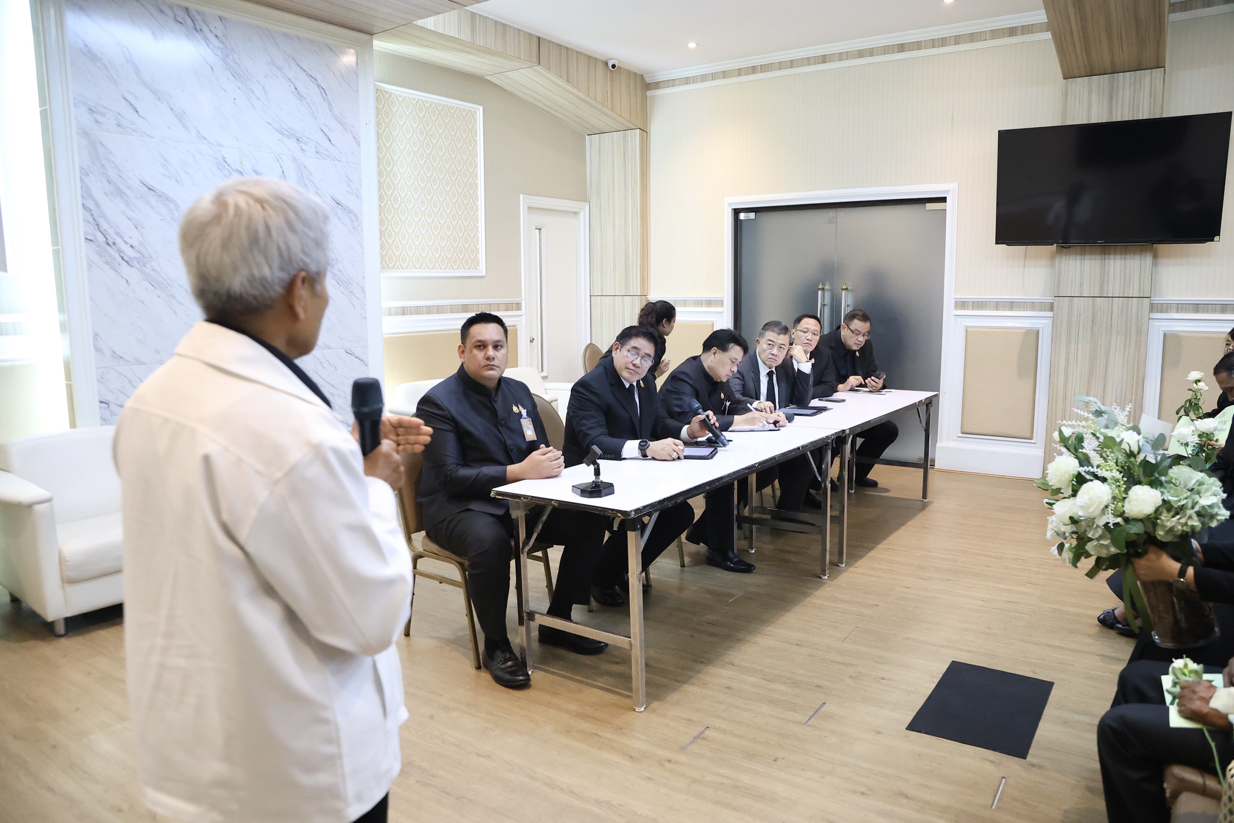 “รมว.ธรรมนัส” ร่วมหารือสหกรณ์ครูมุกดาหาร เดินหน้ายกระดับคุณภาพชีวิต เร่งแก้ปัญหาหนี้สินครู 5 S 141926425