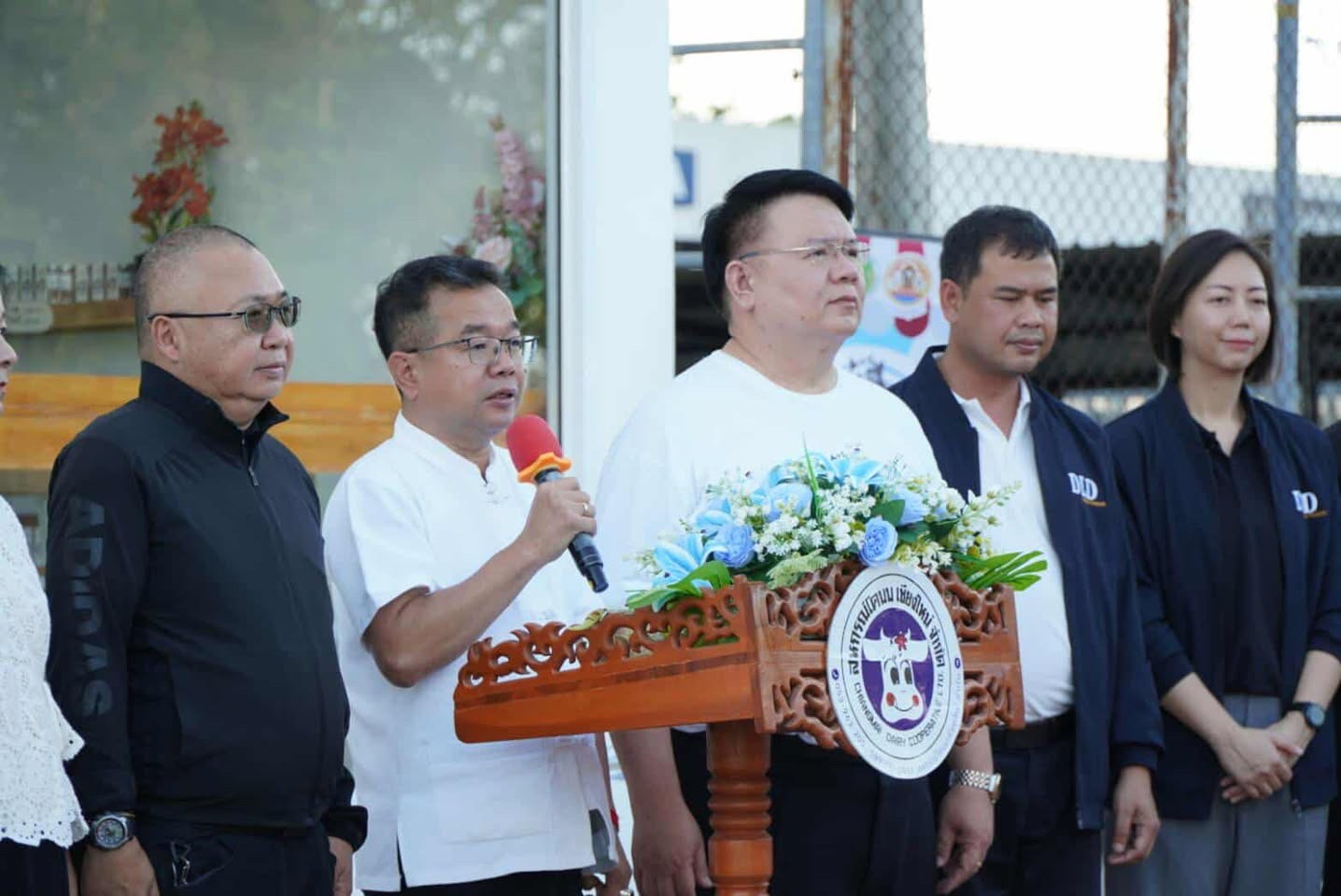 กรมปศุสัตว์ เปิดตัวยิ่งใหญ่ “ร้านนมหน้าฟาร์ม by สหกรณ์โคนมเชียงใหม่” ชูผลิตภัณฑ์นมโคไทย 100% สร้างมูลค่าเพิ่ม กระตุ้นเศรษฐกิจชุมชน 3 S 19595505