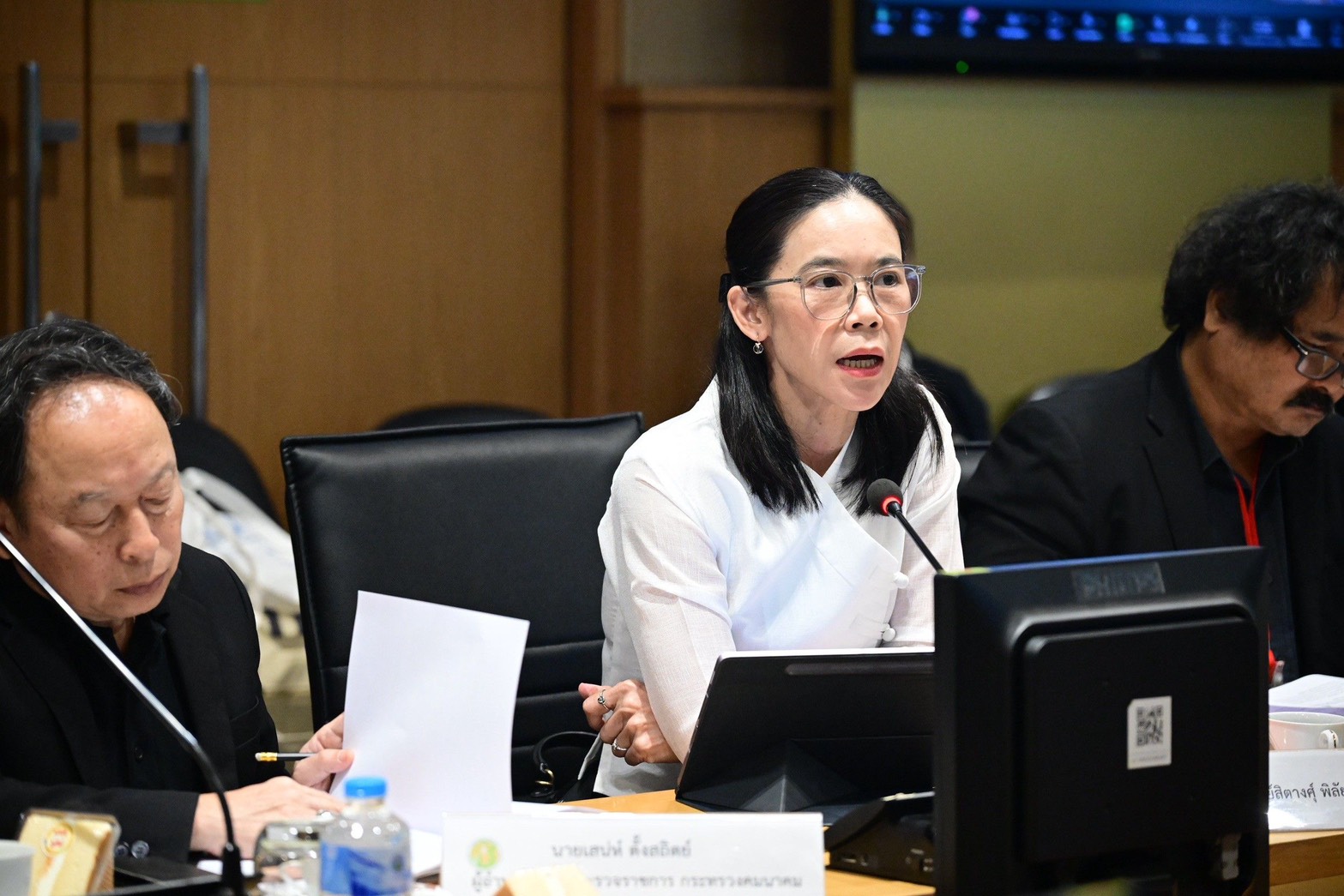 “รมช.นเรศ” เดินหน้าแก้ปัญหาผลกระทบจากโครงการรัฐ ตั้ง 7 คณะทำงาน เร่งตรวจสอบสิทธิ เยียวยา บรรเทาความเดือดร้อน 5 S 24674316