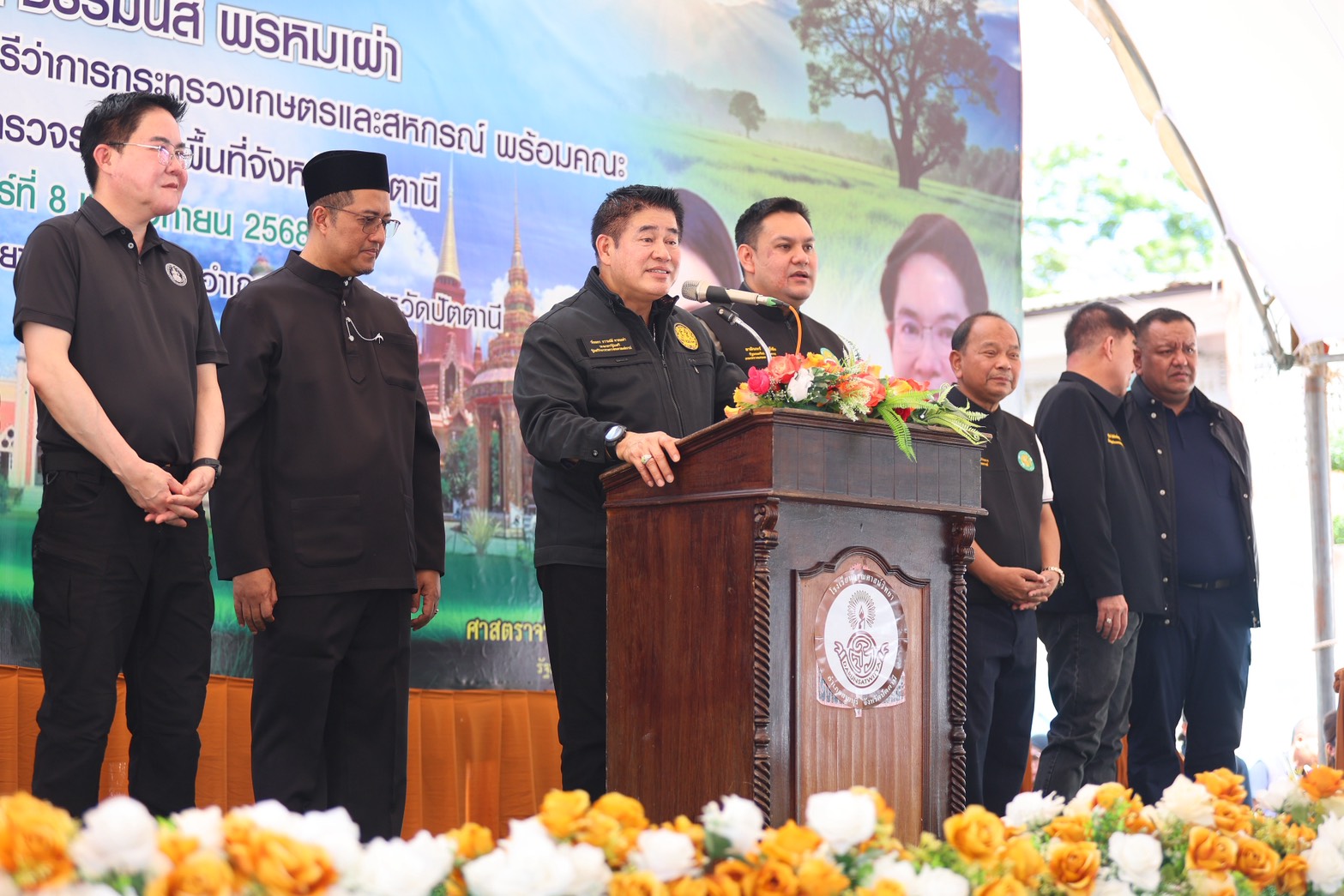 รมว.ธรรมนัส ลั่นกลางปัตตานี พิสูจน์คำพูด ดันลูกหลานมุสลิมเป็นรัฐมนตรีสำเร็จ ย้ำ พัฒนา 3 จังหวัดชายแดนใต้ สร้างอาชีพ ยกระดับชีวิตประชาชน 10 S 2539761