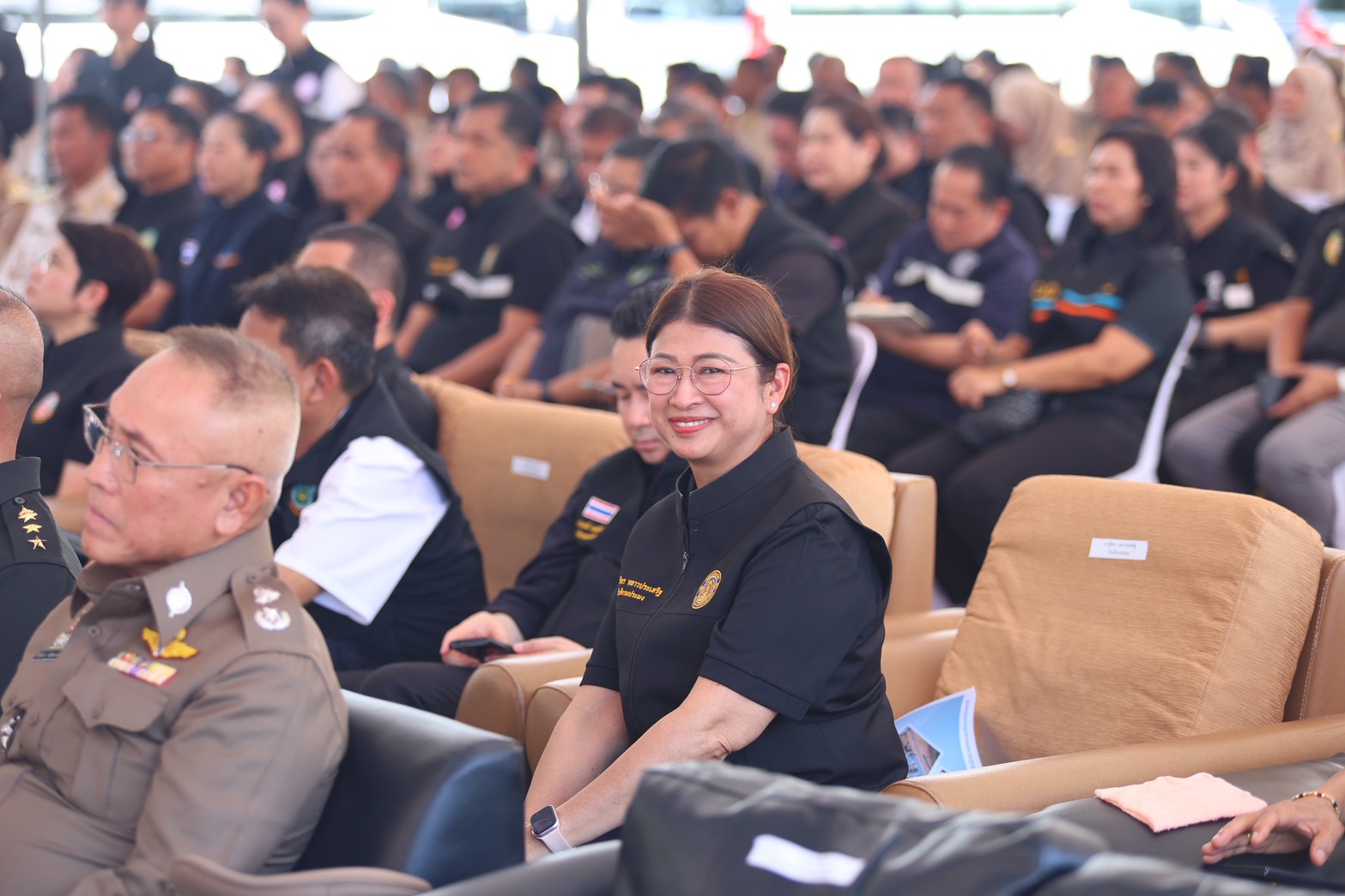 รมว.ธรรมนัส ลั่นกลางปัตตานี พิสูจน์คำพูด ดันลูกหลานมุสลิมเป็นรัฐมนตรีสำเร็จ ย้ำ พัฒนา 3 จังหวัดชายแดนใต้ สร้างอาชีพ ยกระดับชีวิตประชาชน 11 S 2539763