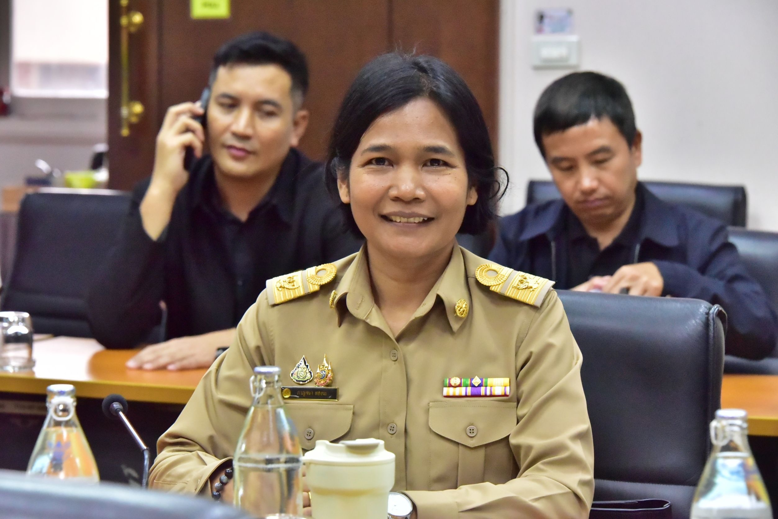 รองปลัดฯ อภัย เป็นประธานการประชุมคณะอนุกรรมการพืชสวน ครั้งที่ 5/2568 รับทราบสถานการณ์การผลิตกาแฟ ปี 2569 (ปีการผลิต 2568/2569) เนื้อที่ให้ผลรวมทั้งประเทศ 183,842 ไร่ กาแฟพันธุ์อะราบิกา 118,494 ไร่ เพิ่มขึ้นจากปีที่ผ่านมา ร้อยละ 1.57 กาแฟพันธุ์โรบัสตา 65,348 ไร่ ลดลงจากปีที่ผ่านมา ร้อยละ 6.92 7 S 494379062