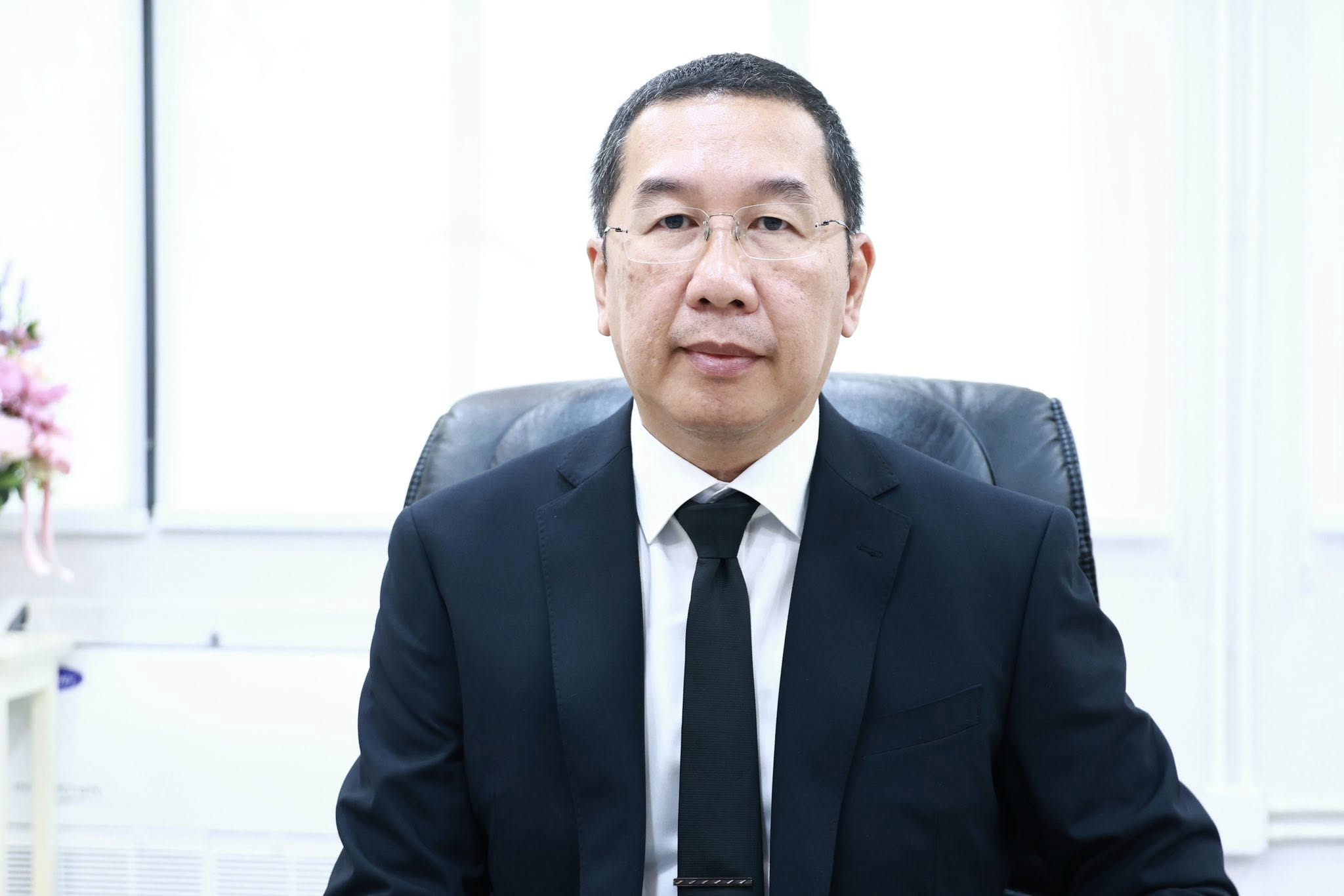 นายพีรพันธ์ อธิบดีกรมส่งเสริมการเกษตร