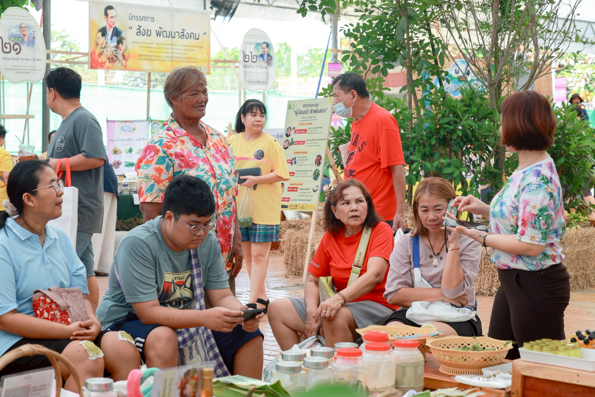 พกฉ. จัดงานเทิดพระเกียรติในหลวงรัชกาลที่ 9 พระมหากษัตริย์นักพัฒนา “ภูมิพลังแผ่นดิน” 4 – 7 ธันวาคมนี้ 3 ภาพพกฉ3