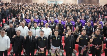 รมช.นเรศ2