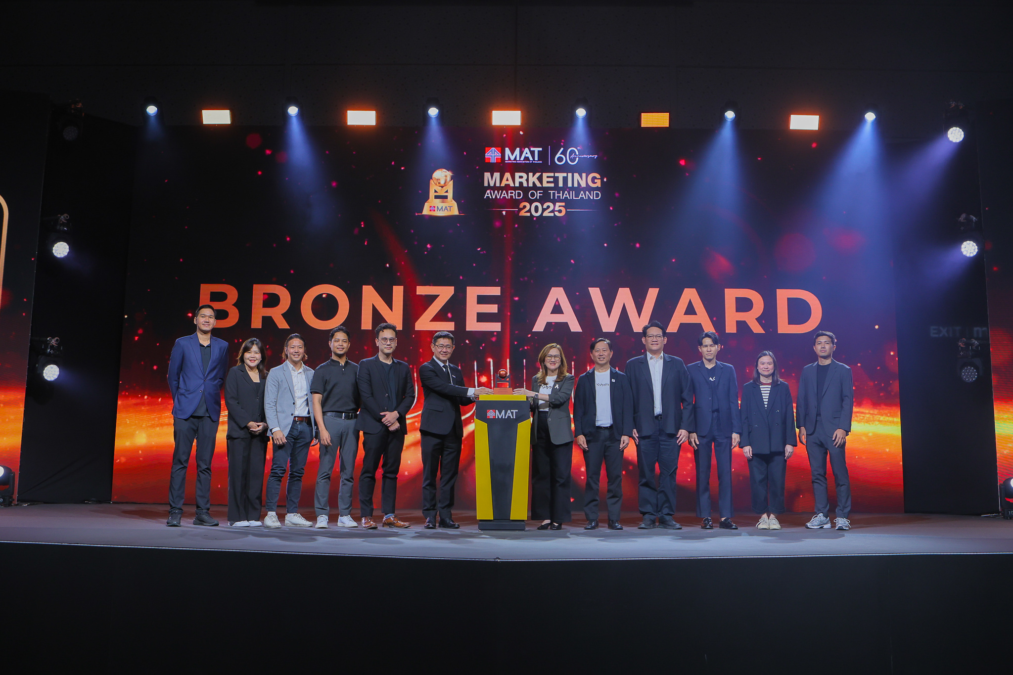 02 Bronze Award Strategic Marketing จากผลงาน Drone Health Care ดูแลโดรนใจ