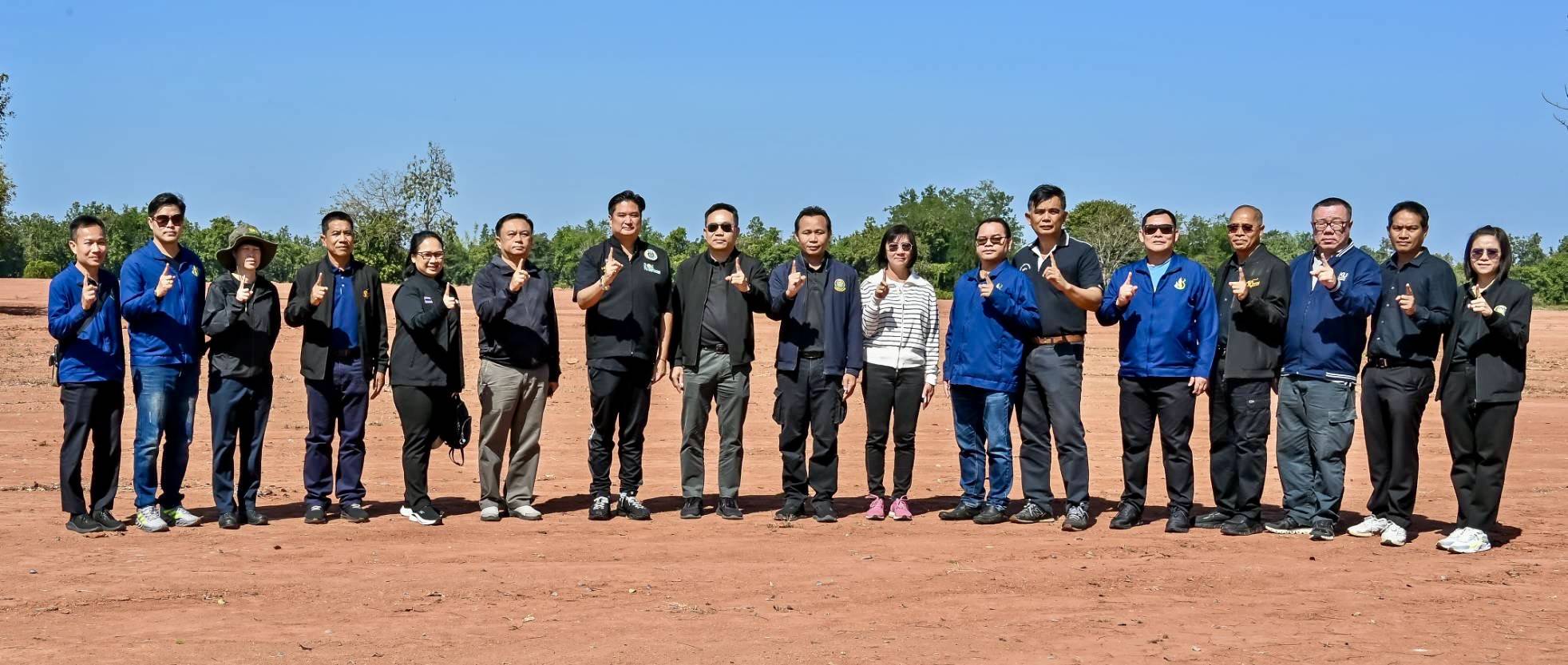 ไทยโชว์ความพร้อมก้าวใหญ่สู่เวทีโลก อธิบดีกรมวิชาการเกษตร ผู้ว่าโคราช นำประธาน AIPH ตรวจพื้นที่ “พืชสวนโลก โคราช ปี 2572” AIPH ชื่นชมแนวคิด (Less is more and Easy to Access) ในการออกแบบ Master Plan โคราช EXPO 7 1031682