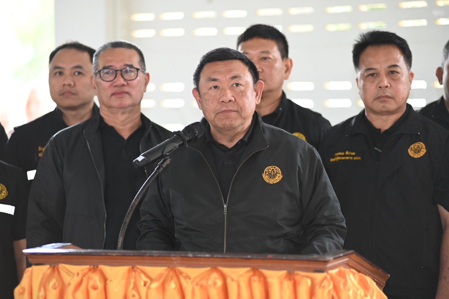 รมช.นเรศ ชวนเกษตรกร 17 จังหวัดภาคเหนือ “ฮักบ้านเฮา หยุดเผากันเน้อ” ชูมาตรการเข้มไม่เผาในพื้นที่เกษตรพร้อมตั้งศูนย์รณรงค์หยุดเผา เสริมแกร่งกลไกระดับพื้นที่ มุ่งแก้ปัญหาฝุ่นละอองขนาดเล็ก PM2.5 4 1235285