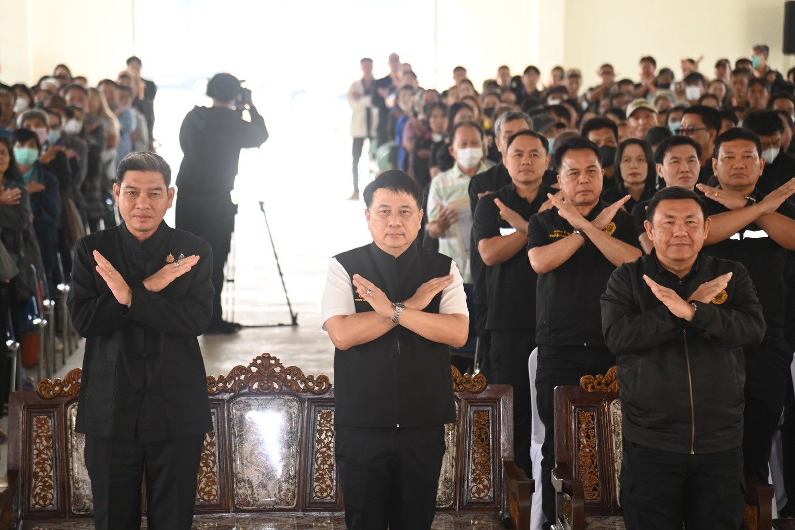 รมช.นเรศ ชวนเกษตรกร 17 จังหวัดภาคเหนือ “ฮักบ้านเฮา หยุดเผากันเน้อ” ชูมาตรการเข้มไม่เผาในพื้นที่เกษตรพร้อมตั้งศูนย์รณรงค์หยุดเผา เสริมแกร่งกลไกระดับพื้นที่ มุ่งแก้ปัญหาฝุ่นละอองขนาดเล็ก PM2.5 6 1235288