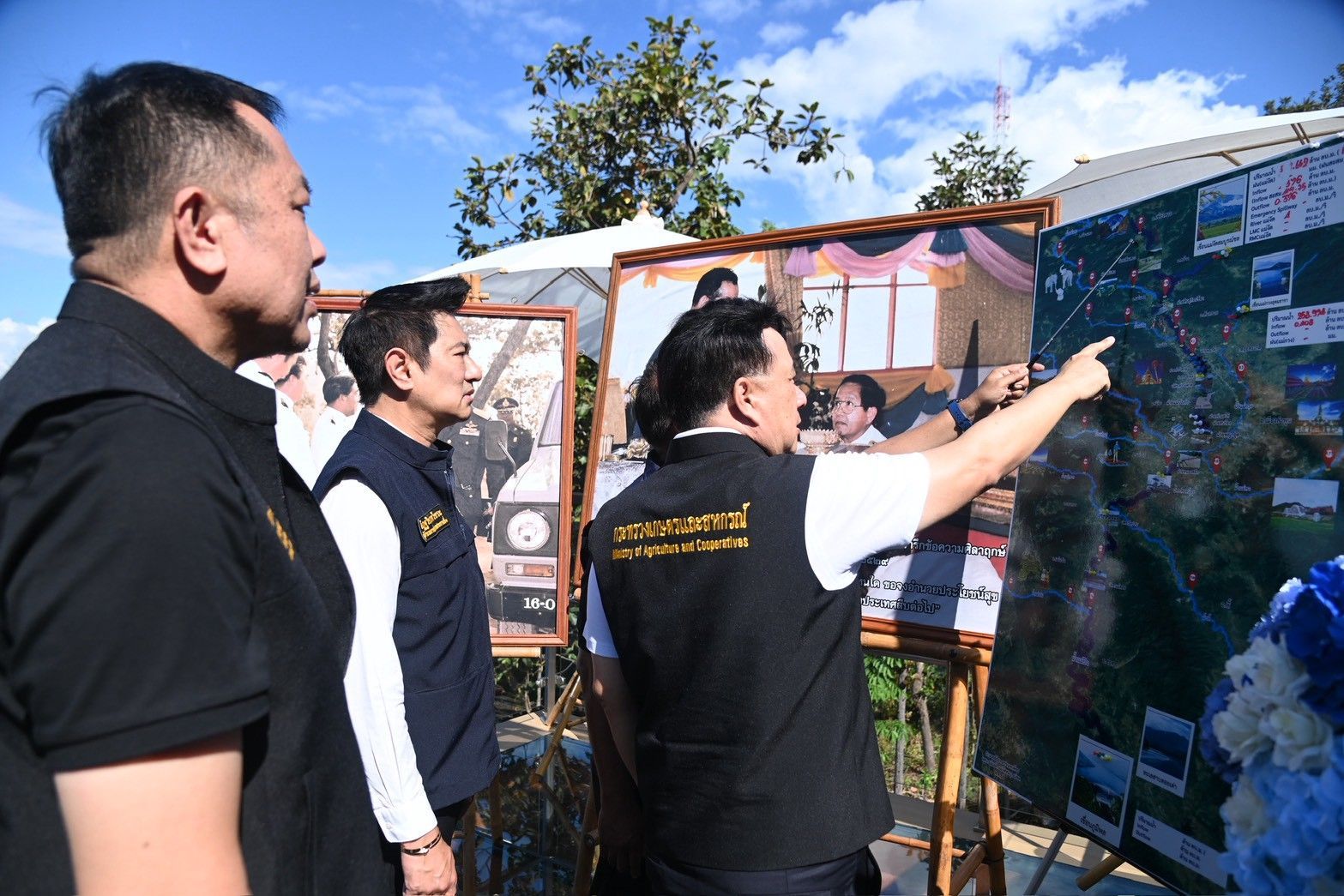 รมช.นเรศ ปักหมุด “สกายวอล์กเขื่อนแม่งัดสมบูรณ์ชล”แหล่งเรียนรู้เชิงนิเวศทางชลศาสตร์ พร้อมจุดชมทัศนียภาพแลนด์มาร์กใหม่ภาคเหนือ 14 1235860