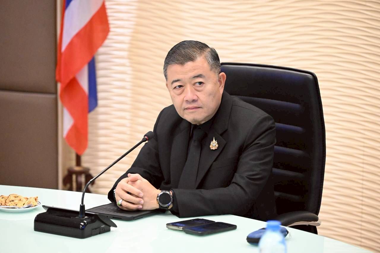 ปลัดเกษตรฯ ชง จัดโซนนิ่งปรับโครงสร้างการผลิตข้าว ต้นทุนต่ำ คุณภาพสูง เป็นมิตรต่อสิ่งแวดล้อมพร้อมเดินหน้าผลักดันกลไกสินค้ายางพารา เผย เตรียมพัฒนาระบบบริการเกษตรกร ลดข้อจำกัด เพิ่มโอกาสการเข้าถึง 2 1237102