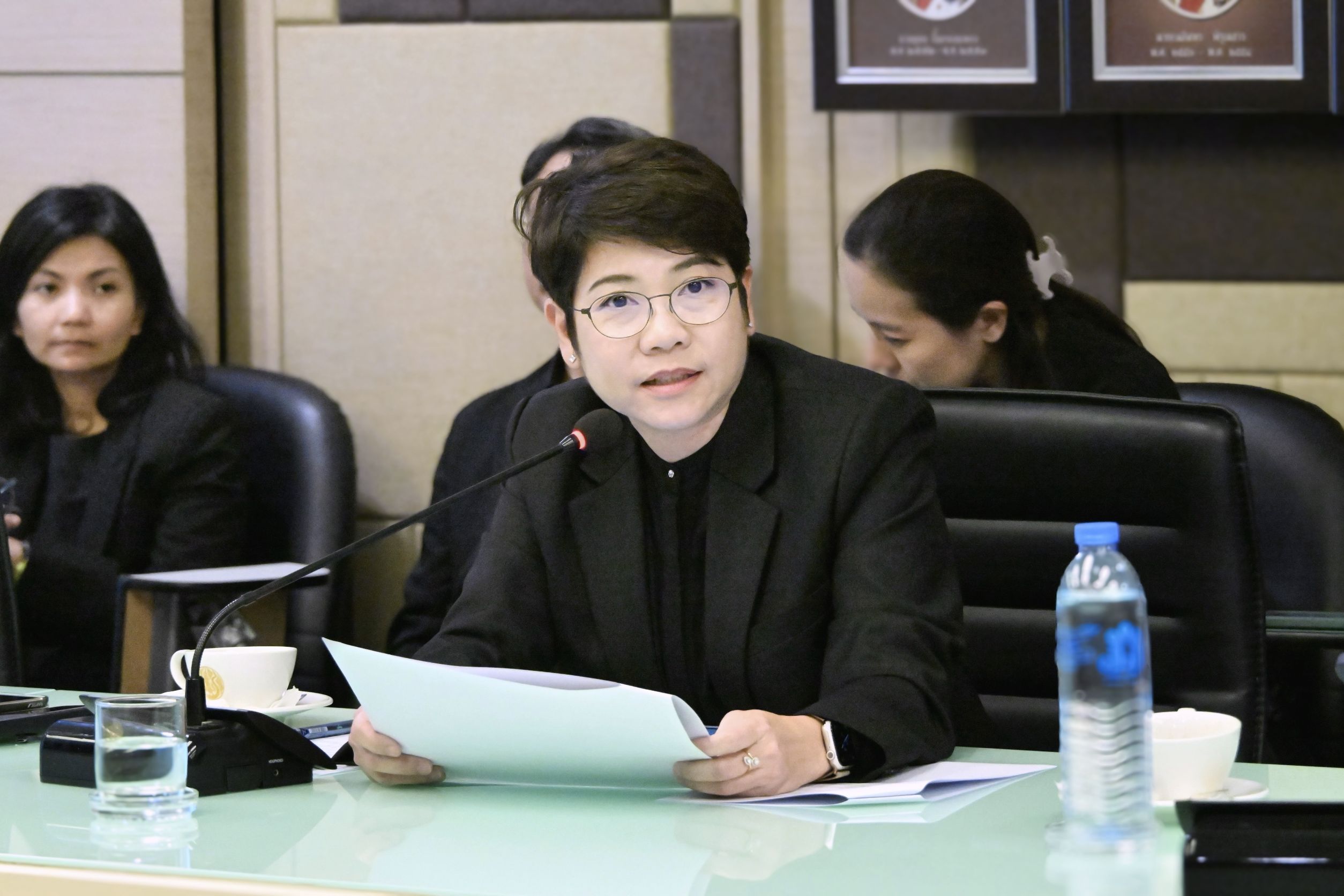 ปลัดเกษตรฯ ชง จัดโซนนิ่งปรับโครงสร้างการผลิตข้าว ต้นทุนต่ำ คุณภาพสูง เป็นมิตรต่อสิ่งแวดล้อมพร้อมเดินหน้าผลักดันกลไกสินค้ายางพารา เผย เตรียมพัฒนาระบบบริการเกษตรกร ลดข้อจำกัด เพิ่มโอกาสการเข้าถึง 8 1237145