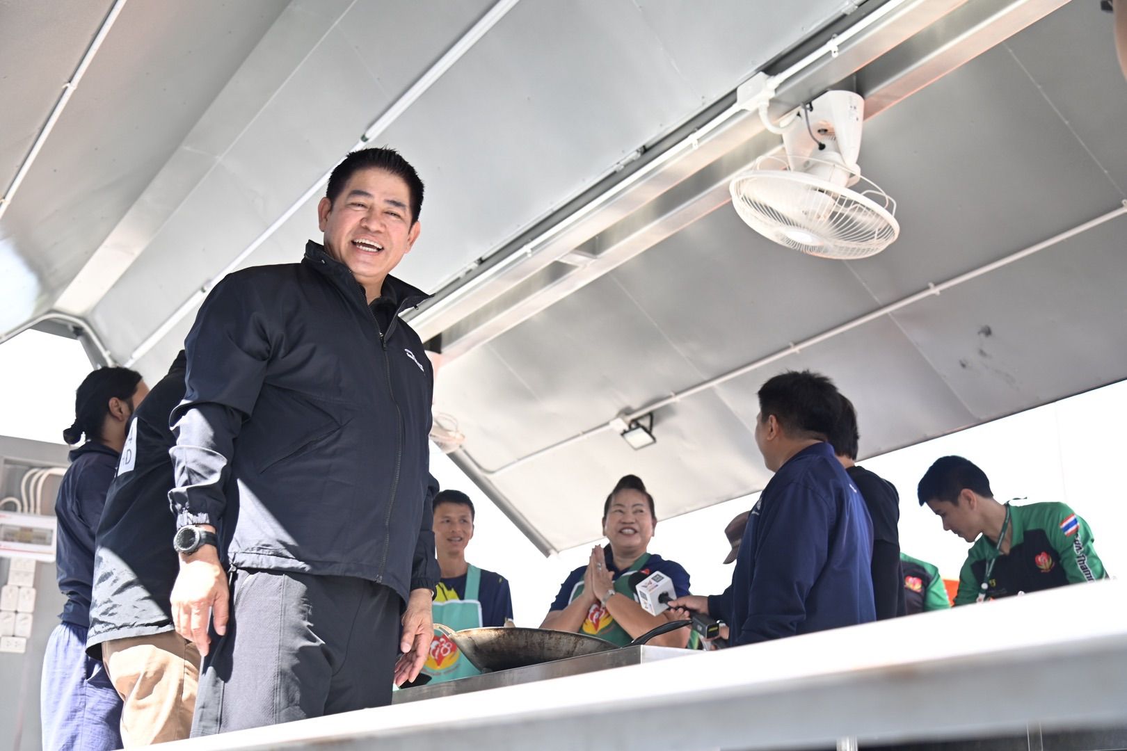 รองนายกฯ ธรรมนัส ตั้ง 1441730