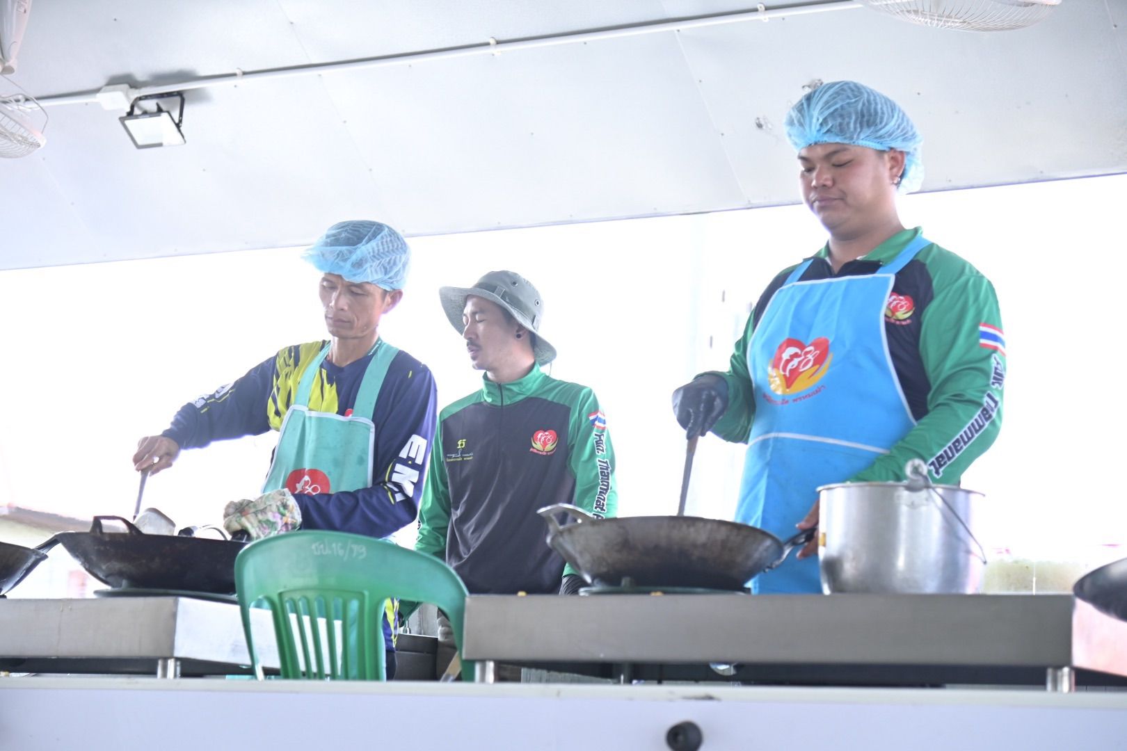 รองนายกฯ ธรรมนัส ตั้ง 1441738