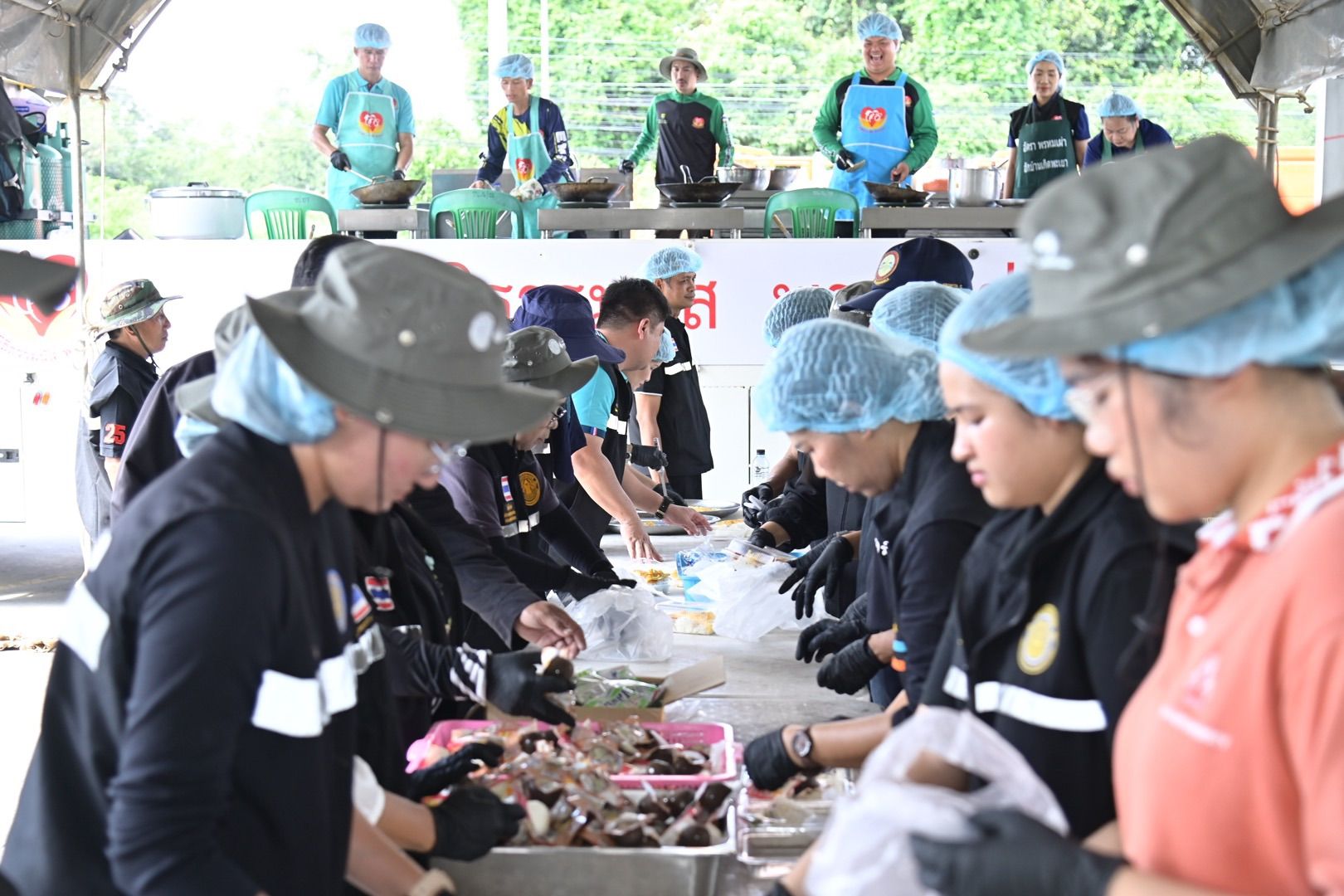 รองนายกฯ ธรรมนัส ตั้ง 1441739