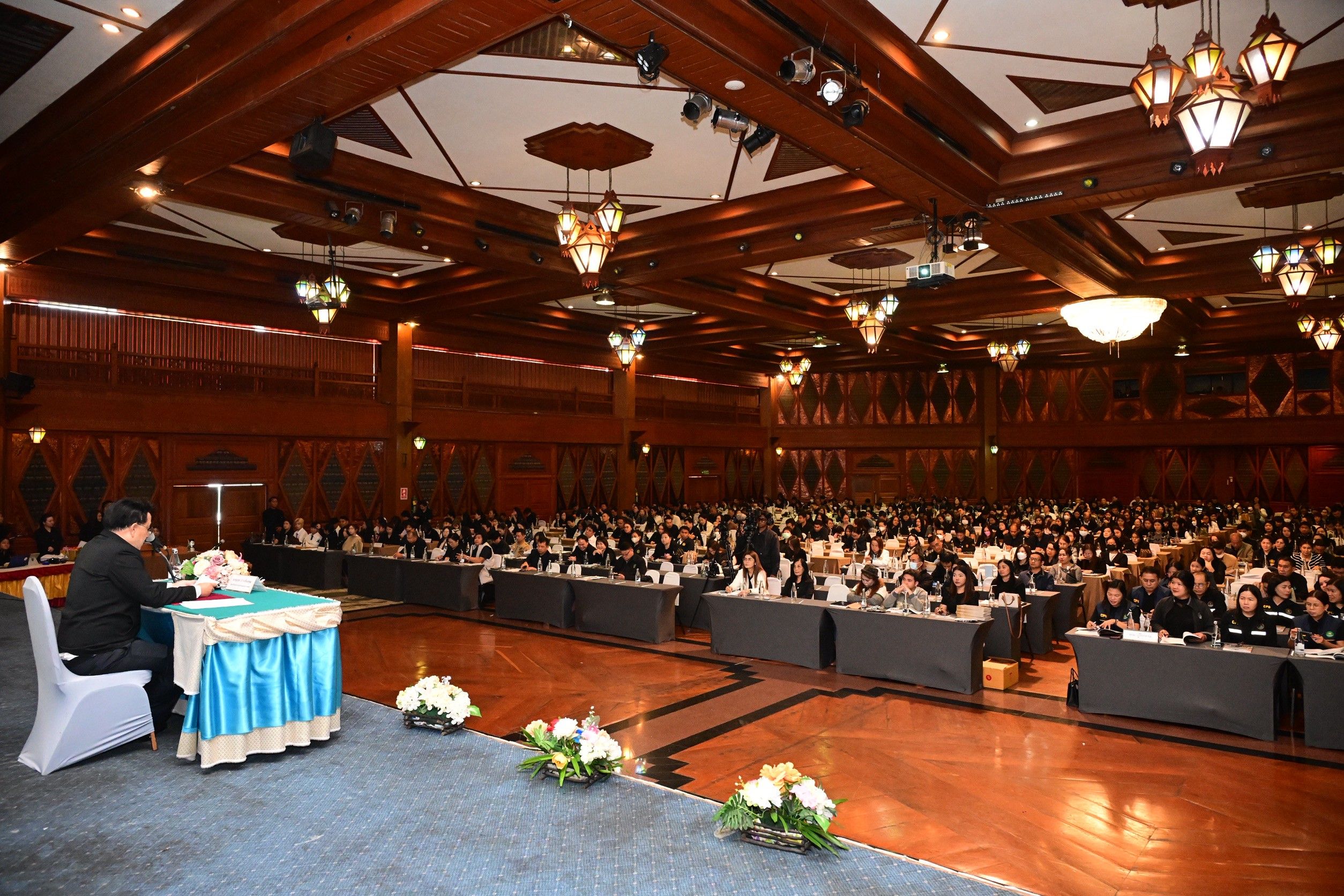 “รมช.นเรศ” เปิดงานประชุมสหกรณ์ออมทรัพย์ อปท. เน้นย้ำ 4 แนวทางบริหารสู่ความยั่งยืน 5 1449441