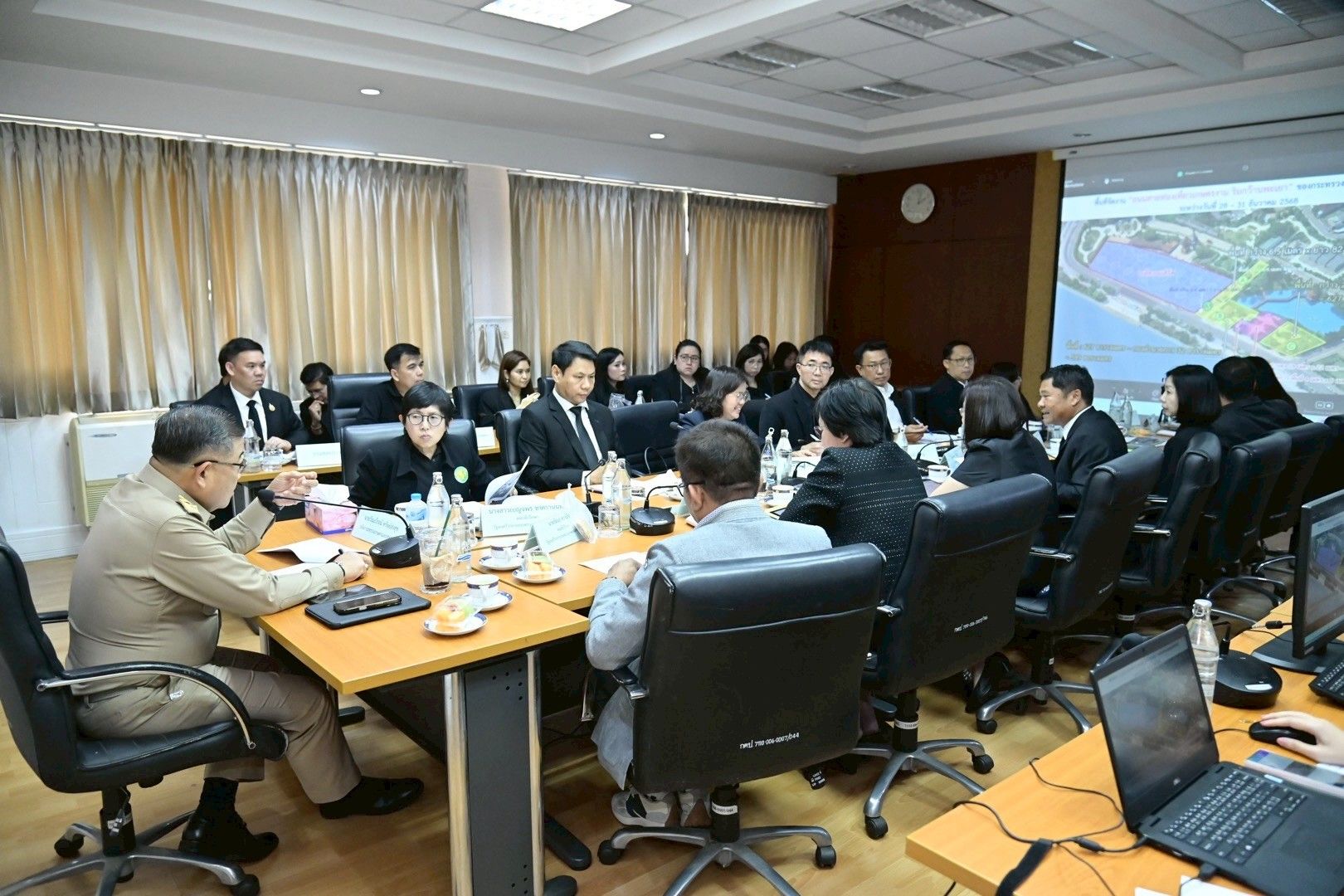 ปลัดเกษตรฯ ติดตามความคืบหน้าการจัดงานมหกรรมการเกษตรและท่องเที่ยวถนนสายดอกไม้งามริมกว๊านพะเยา ยกระดับการท่องเที่ยวเกษตร ควบคู่ดูแลสิ่งแวดล้อม 5 1454111