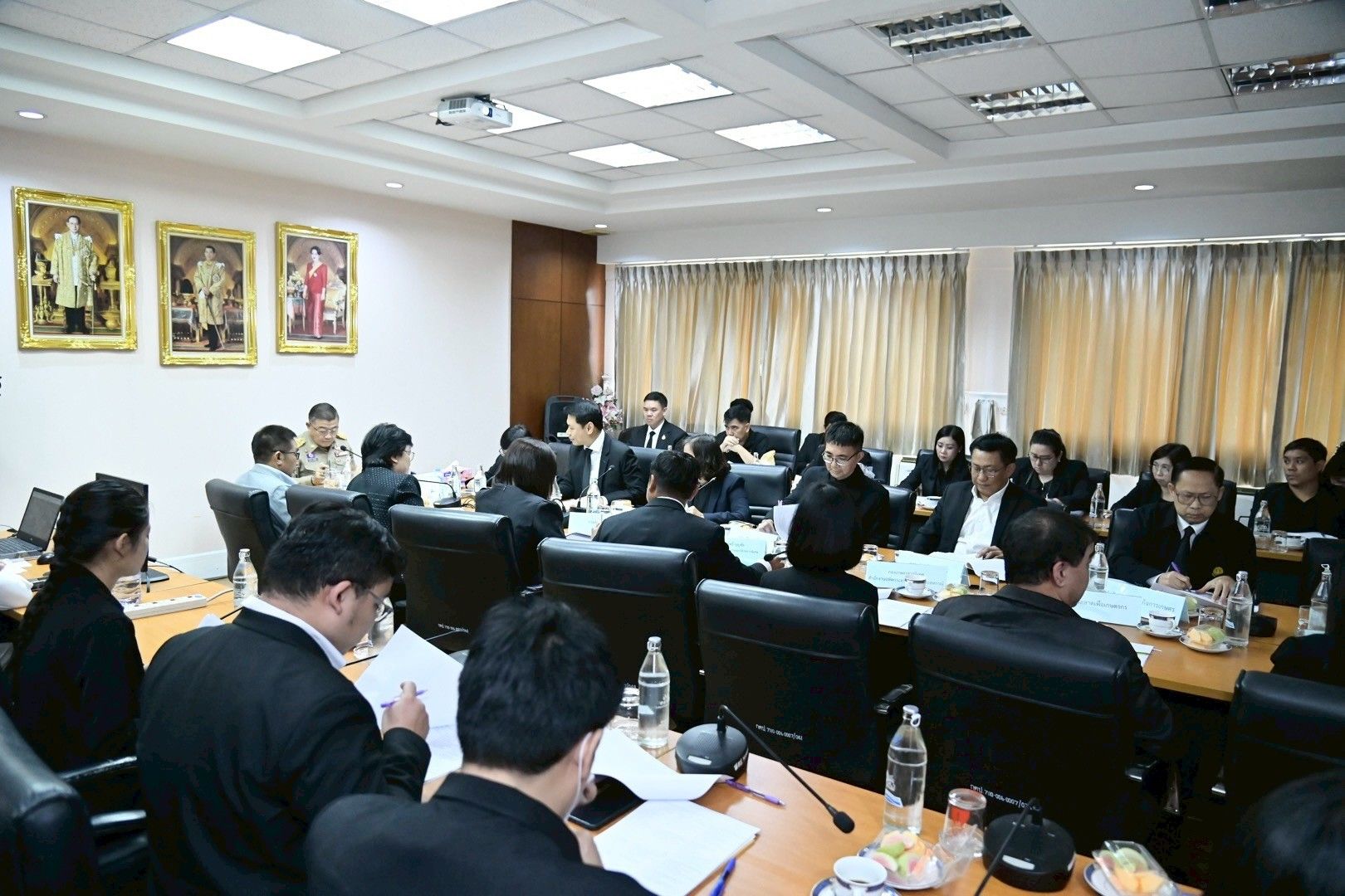 ปลัดเกษตรฯ ติดตามความคืบหน้าการจัดงานมหกรรมการเกษตรและท่องเที่ยวถนนสายดอกไม้งามริมกว๊านพะเยา ยกระดับการท่องเที่ยวเกษตร ควบคู่ดูแลสิ่งแวดล้อม 6 1454112