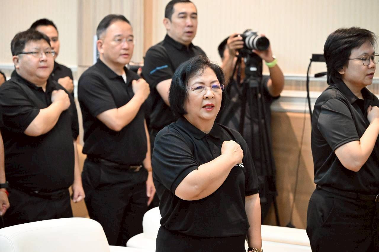 ปลัดเกษตร นำทีมเปิดกิจกรรม “HERO OF THE TRUTH คนเกษตรโปร่งใส ร่วมใจหยุดคอร์รัปชัน” ปลุกพลังชาวกระทรวงเกษตรฯ ต้านทุจริต 5 1469524 0