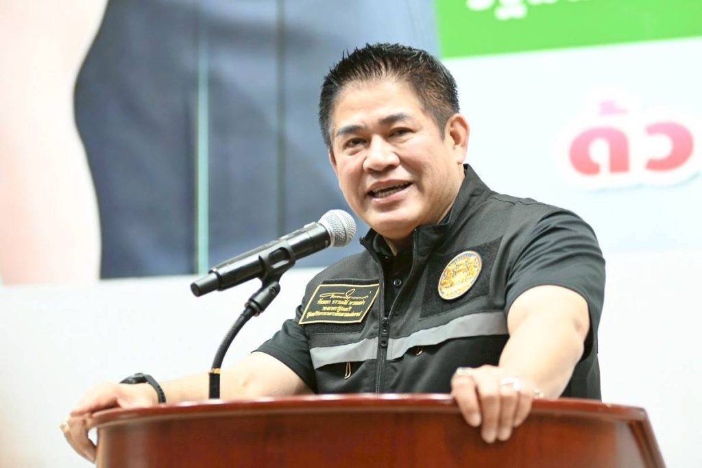 กรมปศุสัตว์ย้ำเกณฑ์เยียวยาความเสียหาย 7 จังหวัดชายแดนไทย–กัมพูชา ล่าสุดเกษตรกรได้รับผลกระทบกว่า 2 แสนราย มีสัตว์ในพื้นที่รวม 6.5 ล้านตัว ส่งความช่วยเหลืออย่างต่อเนื่อง 2 332297