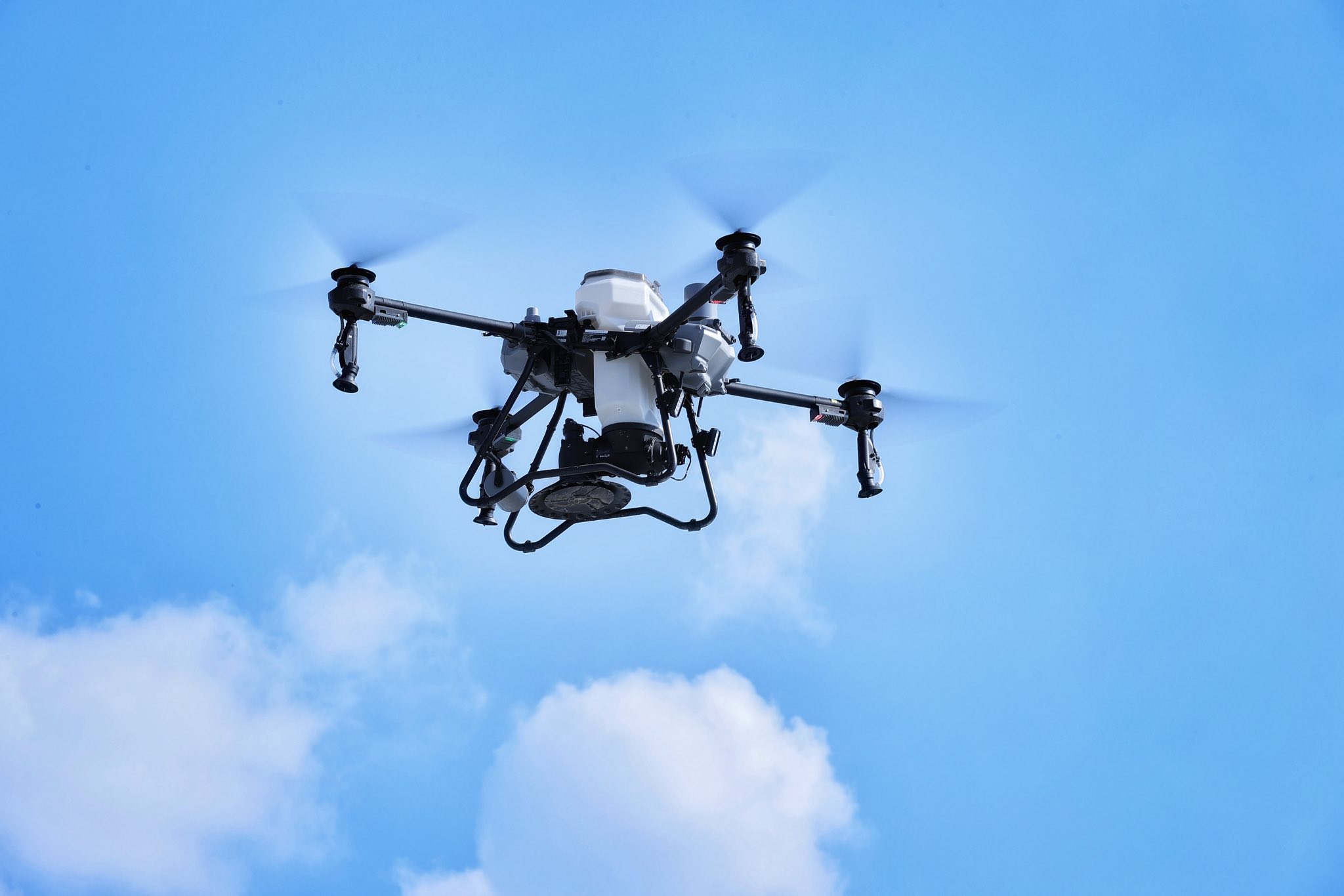 สศก. ติวเข้มทีมจัดเก็บข้อมูล ลุย “เจียไต๋-คูโบต้า” อัปเดตเทคโนโลยี พร้อมปูพรมสำรวจค่าจ้างเครื่องจักรทั่วประเทศ มุ่งเป้าจัดทำข้อมูลต้นทุนการผลิตที่ถูกต้องแม่นยำ 5 592283864 1151051867201148 7876057620754261973 n