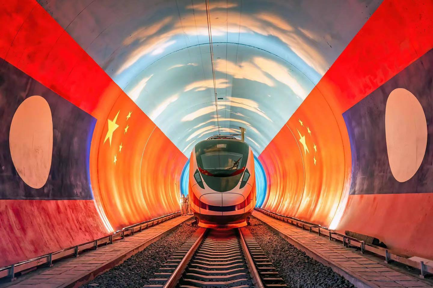 รถไฟลาว-จีน เปิดประวัติศาสตร์ใหม่ เชื่อมชายแดนจีน-อาเซียน 2 594273972 1463974669071678 8331796972303220818 n