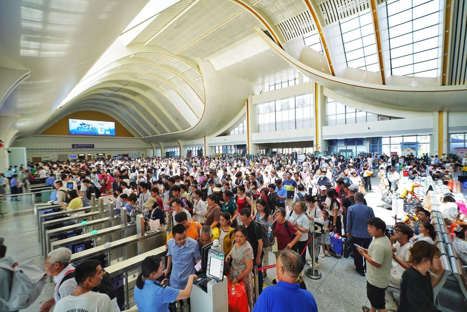 รถไฟลาว-จีน เปิดประวัติศาสตร์ใหม่ เชื่อมชายแดนจีน-อาเซียน 7 594542870 1463975295738282 7259471398626085698 n