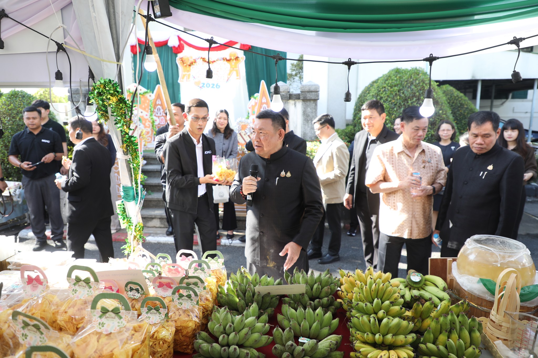 ส.ป.ก. เดินหน้าส่งเสริมรายได้เกษตรกร จัดงาน “ส่งความสุขปีใหม่ มอบให้เกษตรกรในเขตปฏิรูปที่ดิน” ทั่วประเทศ 8 603847962 1188015913487722 7473726116648227293 n