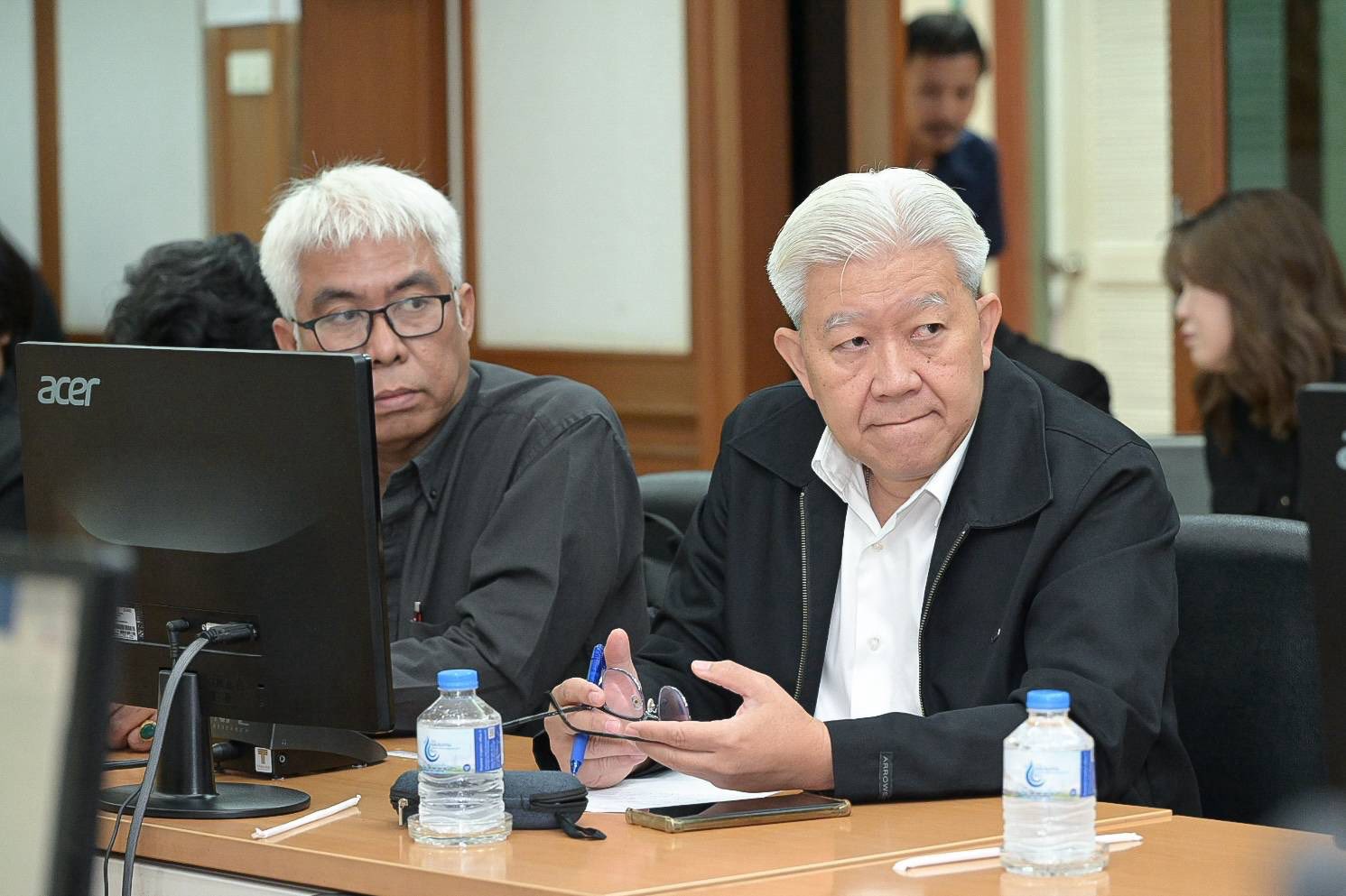 สทนช.ร่วม กรมชลฯ ร่วม ติดตามสถานการณ์ทุ่งรับน้ำเจ้าพระยา ฝั่งตะวันตก กำชับตรวจสอบข้อมูลการระบายน้ำ สร้างความเชื่อมั่นประชาชน 7 605152302 1281413827366552 1242817311557583155 n