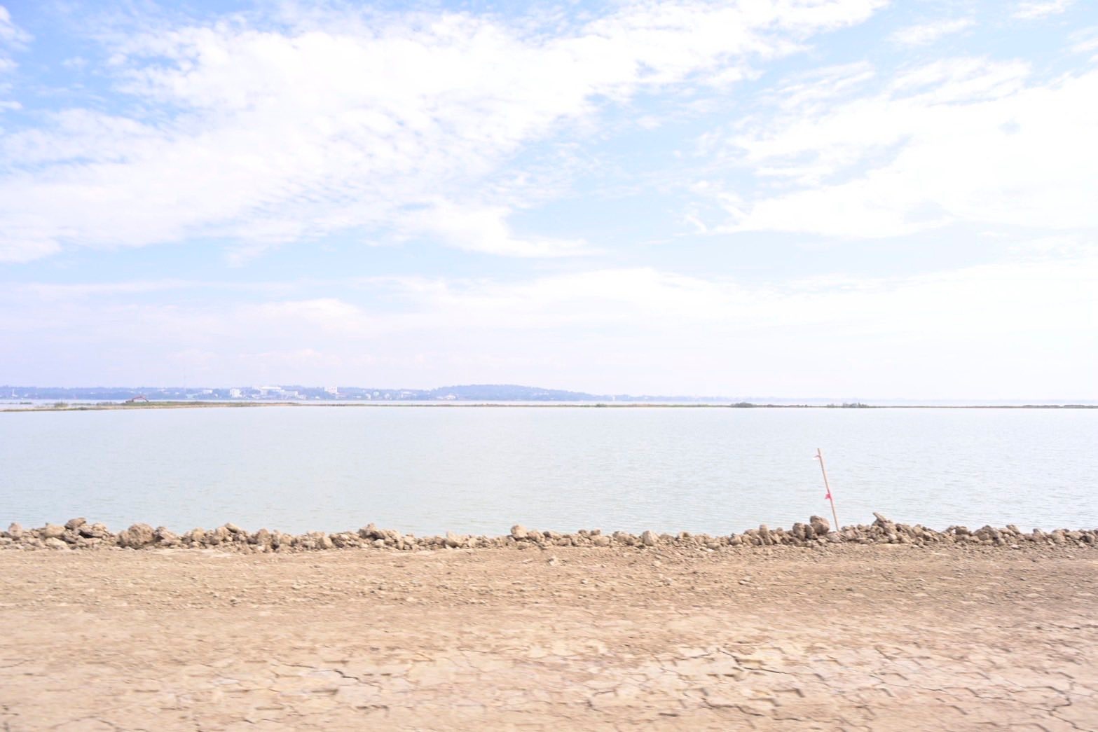 อธิบดีกรมชลประทาน ประชุมเร่งรัดงานก่อสร้างถนนรอบกว๊านพะเยา จังหวัดพะเยา 9 606504820 1282166990624569 8407469762363320407 n