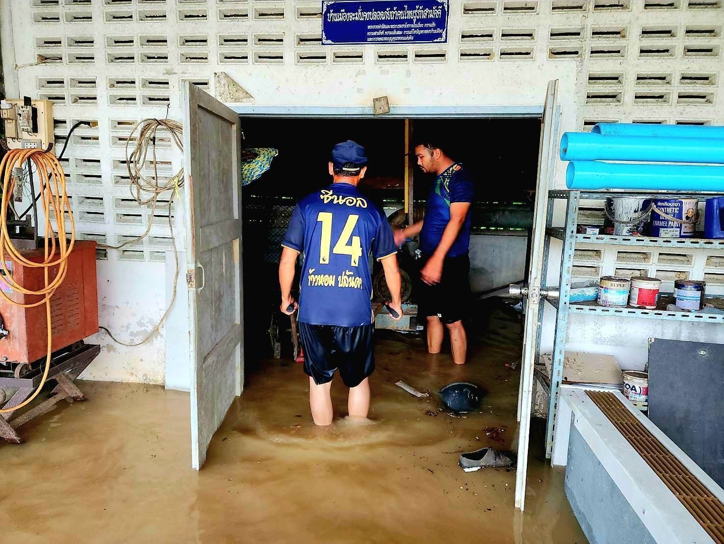 กรมประมงชี้แจงเหตุเต่าในศูนย์ฯ สตูลตายจากอุทกภัยพร้อมเดินหน้ามาตรการฟื้นฟู 3 ระยะขอความร่วมมือประชาชนในพื้นที่แจ้งเหตุพบเต่าคืนศูนย์ฯ 8 685179