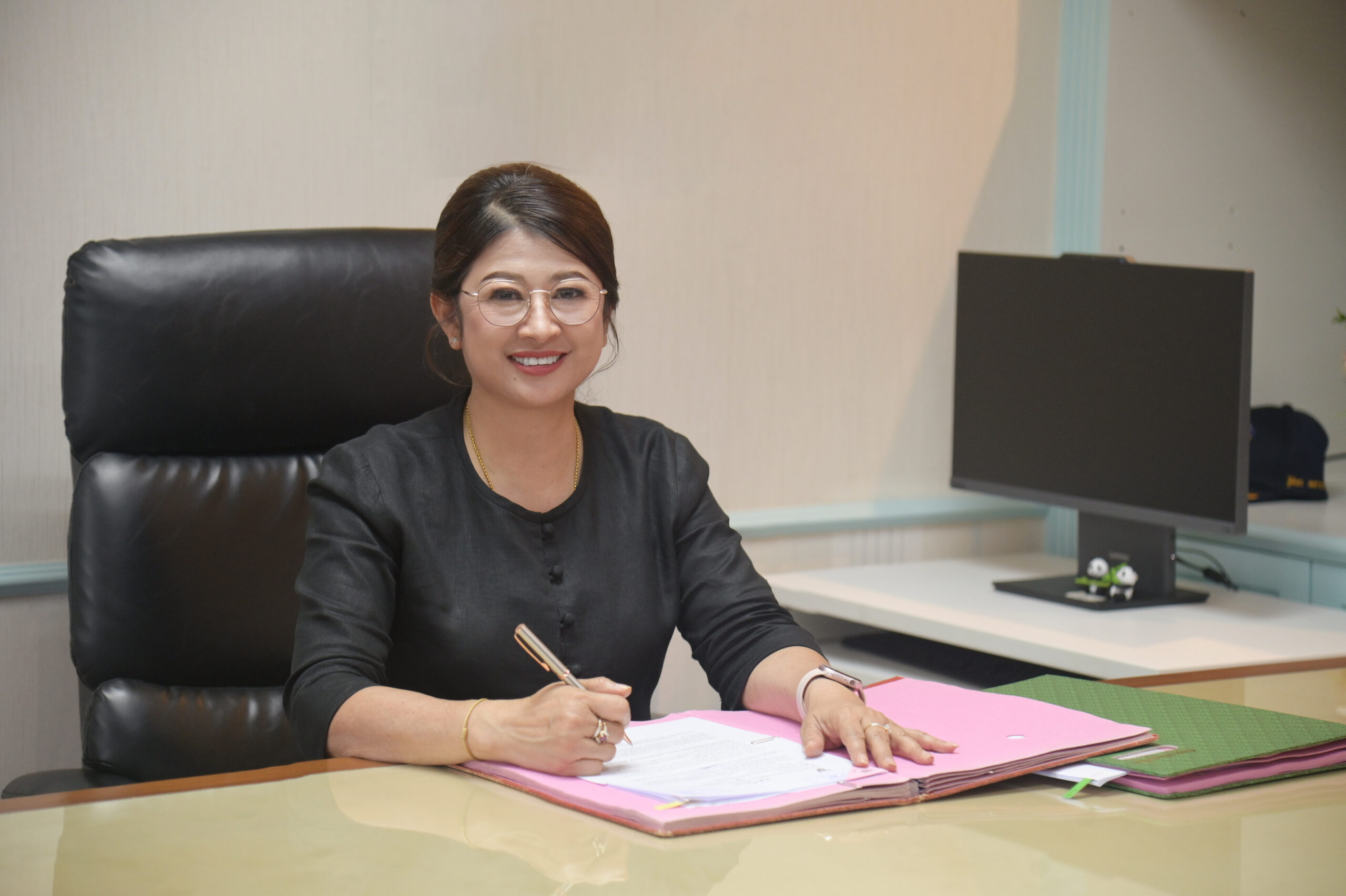 กรมประมง ผนึกกำลัง สมาคมการค้าปัจจัยการผลิตสัตว์น้ำไทย เปิดเวทีอัปเดตข้อมูลวิชาการ หนุนยกระดับผู้ประกอบการ ร้านค้า เกษตรกร ให้เลือกขาย–เลือกใช้ปัจจัยการผลิตที่มีคุณภาพ มาตรฐาน ถูกกฎหมาย เสริมแกร่งอุตสาหกรรมประมงไทยสู่ความยั่งยืน 2 700565 scaled