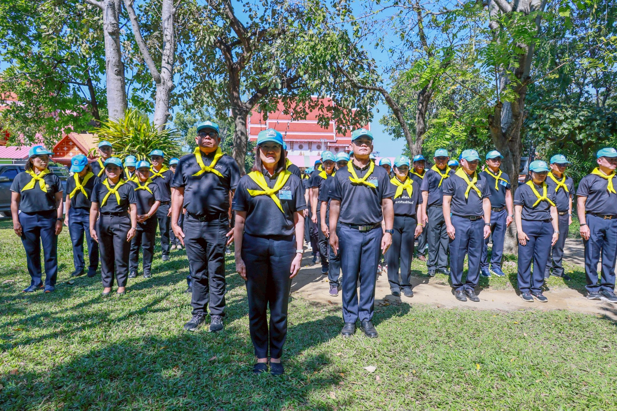 กรมส่งเสริมการเกษตรจัดกิจกรรม “รวมพลังแห่งความภักดี”น้อมสำนึกในพระมหากรุณาธิคุณ พร้อมส่งเสริมอาชีพเกษตรในสังคมเมือง 7 LINE ALBUM 2025.12.20 251220 8