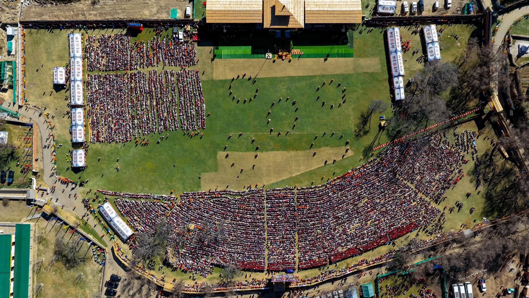 “กัมพล ตันสัจจา” ประธานสวนนงนุชพัทยา รับพระราชทานเครื่องราชอิสริยาภรณ์ภูฏาน ร่วมพิธีวันชาติภูฏานครั้งที่ 118 3 S 10708270