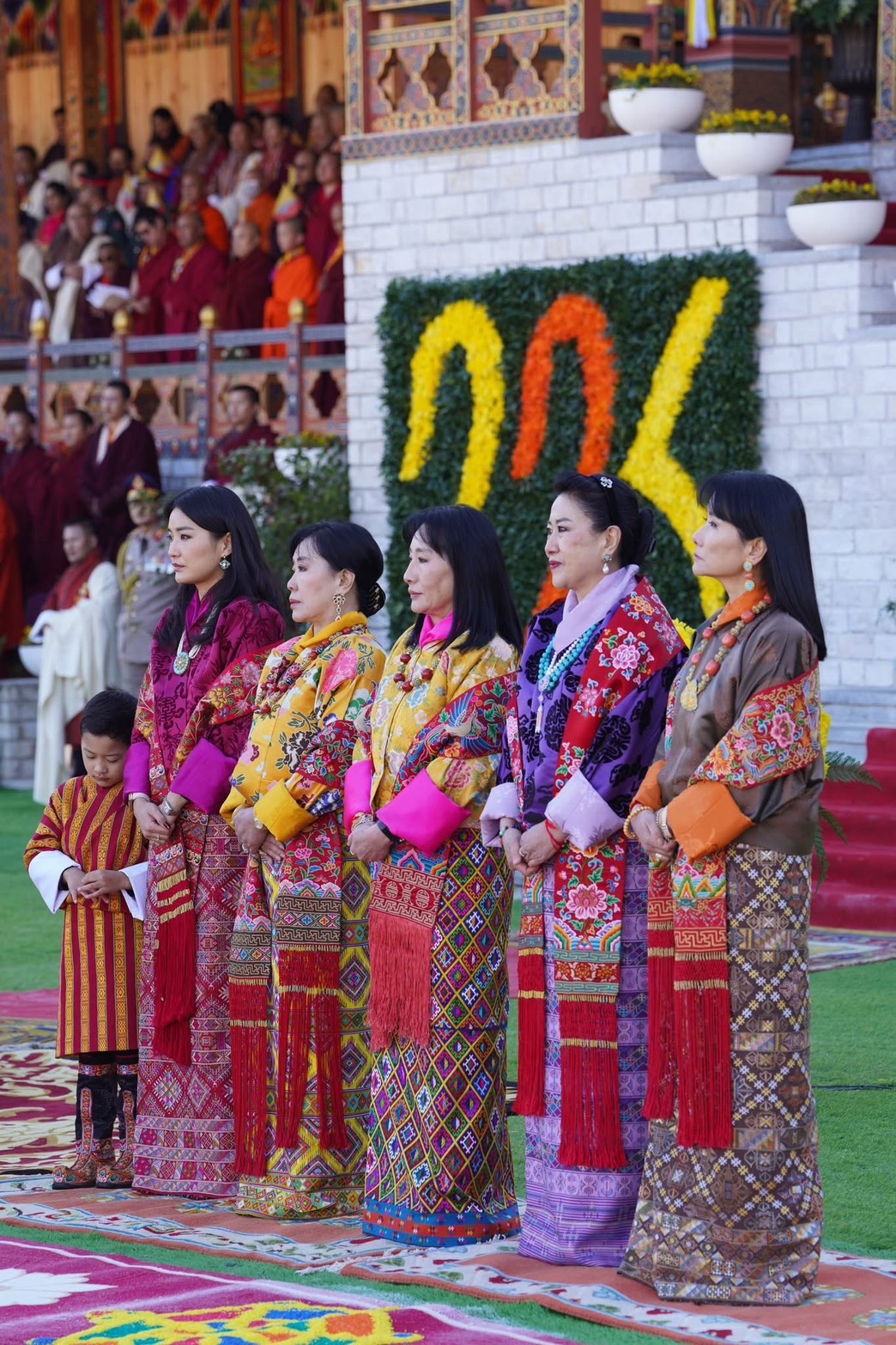 “กัมพล ตันสัจจา” ประธานสวนนงนุชพัทยา รับพระราชทานเครื่องราชอิสริยาภรณ์ภูฏาน ร่วมพิธีวันชาติภูฏานครั้งที่ 118 5 S 10708292