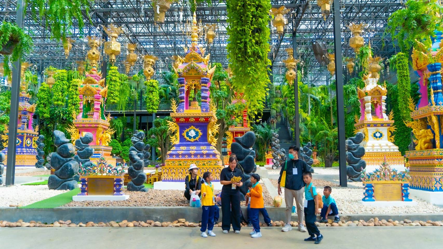 ส่งท้ายปีเก่าต้อนรับปีใหม่ 2569 สวนนงนุชพัทยามอบของขวัญสุดพิเศษ ชวนสัมผัสทะเลดอกไม้บานสะพรั่งทั่วทั้งสวน 4 S 11101574