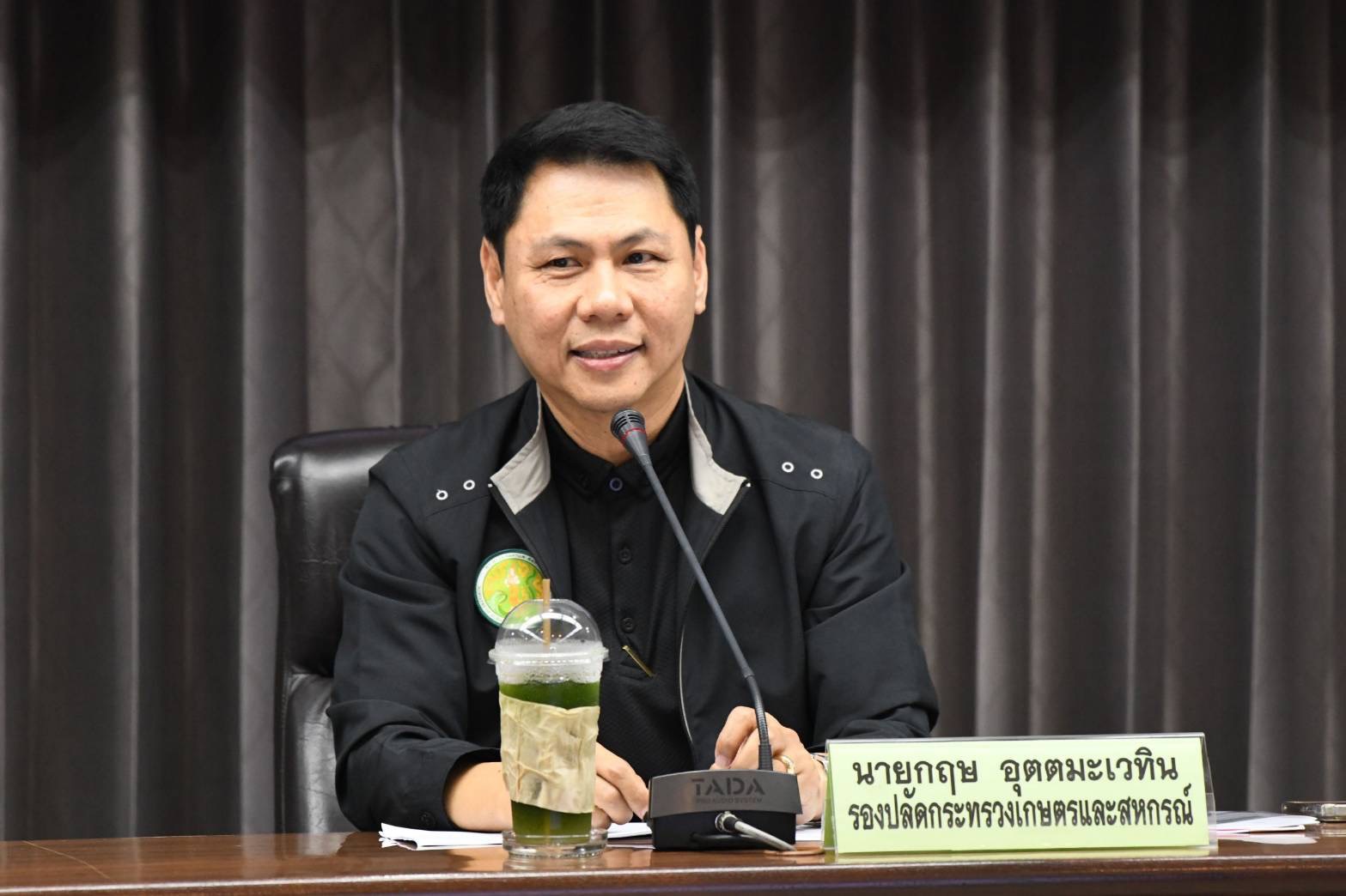 “รองปลัดฯ กฤษ” ลงพื้นที่ติดตามขับเคลื่อน “บ้านมั่นคงสามัคคีติวานนท์” สร้างความมั่นคงด้านเกษตรและอาหาร ด้วยหลัก “ตลาดนำ นวัตกรรมเสริม เพิ่มรายได้” 2 S 25313303