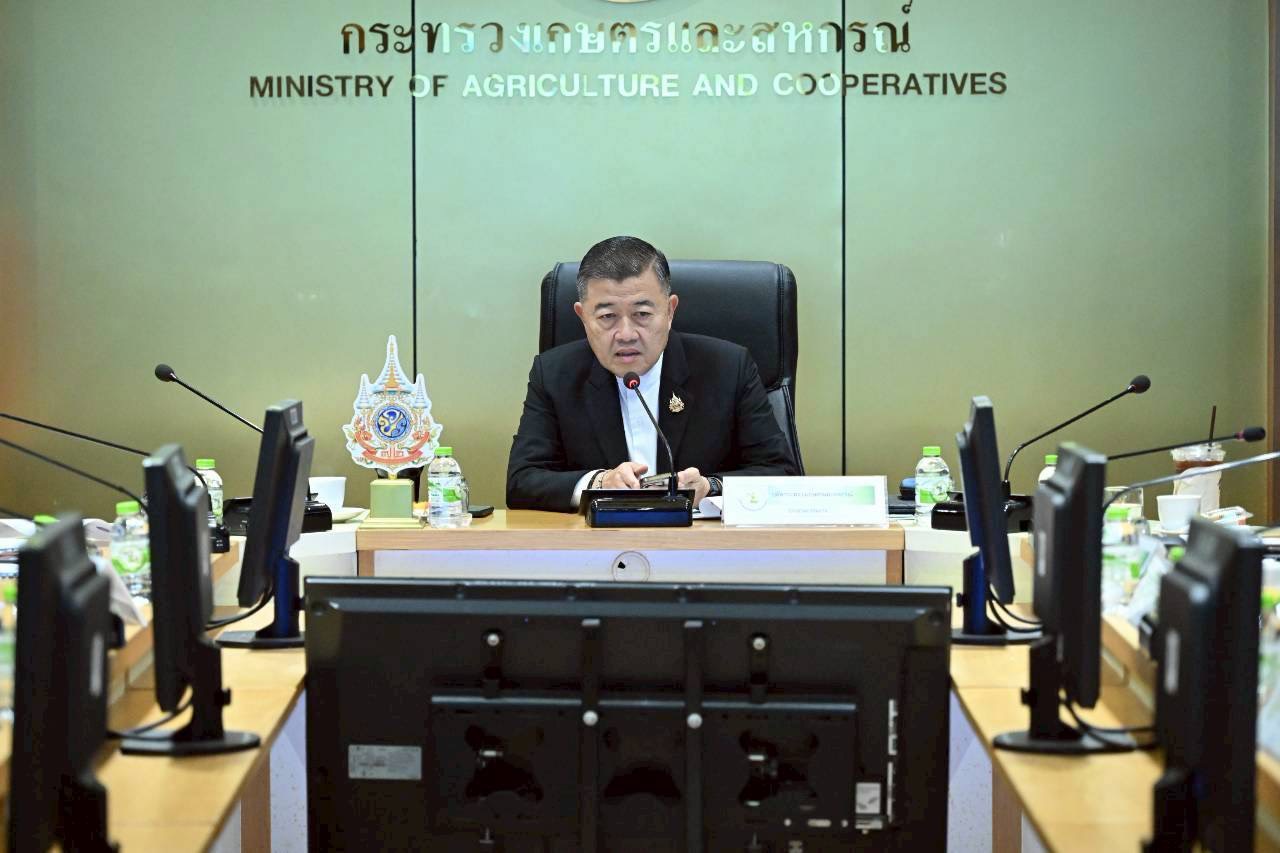 ปลัดเกษตรฯ เดินหน้าโครงการปรับโครงสร้างหนี้เกษตรกรสมาชิก กฟก. มุ่งแก้ปัญหาอย่างเป็นธรรมและยั่งยืน 4 S 25591853